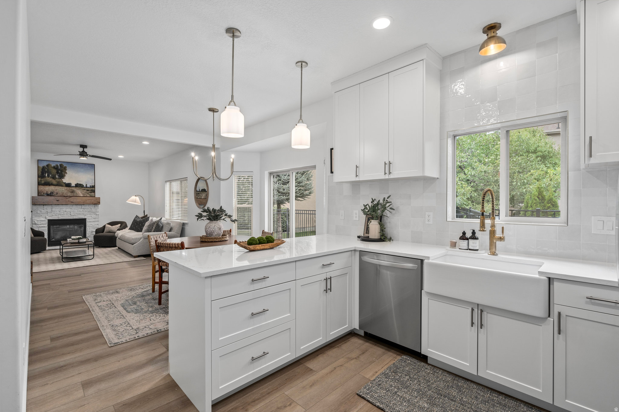 THE CEDARS AT CEDAR - Residential