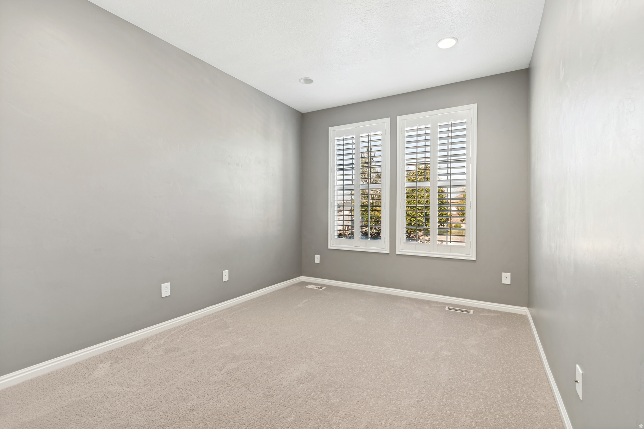 SUMMERWOOD ESTATES - Residential