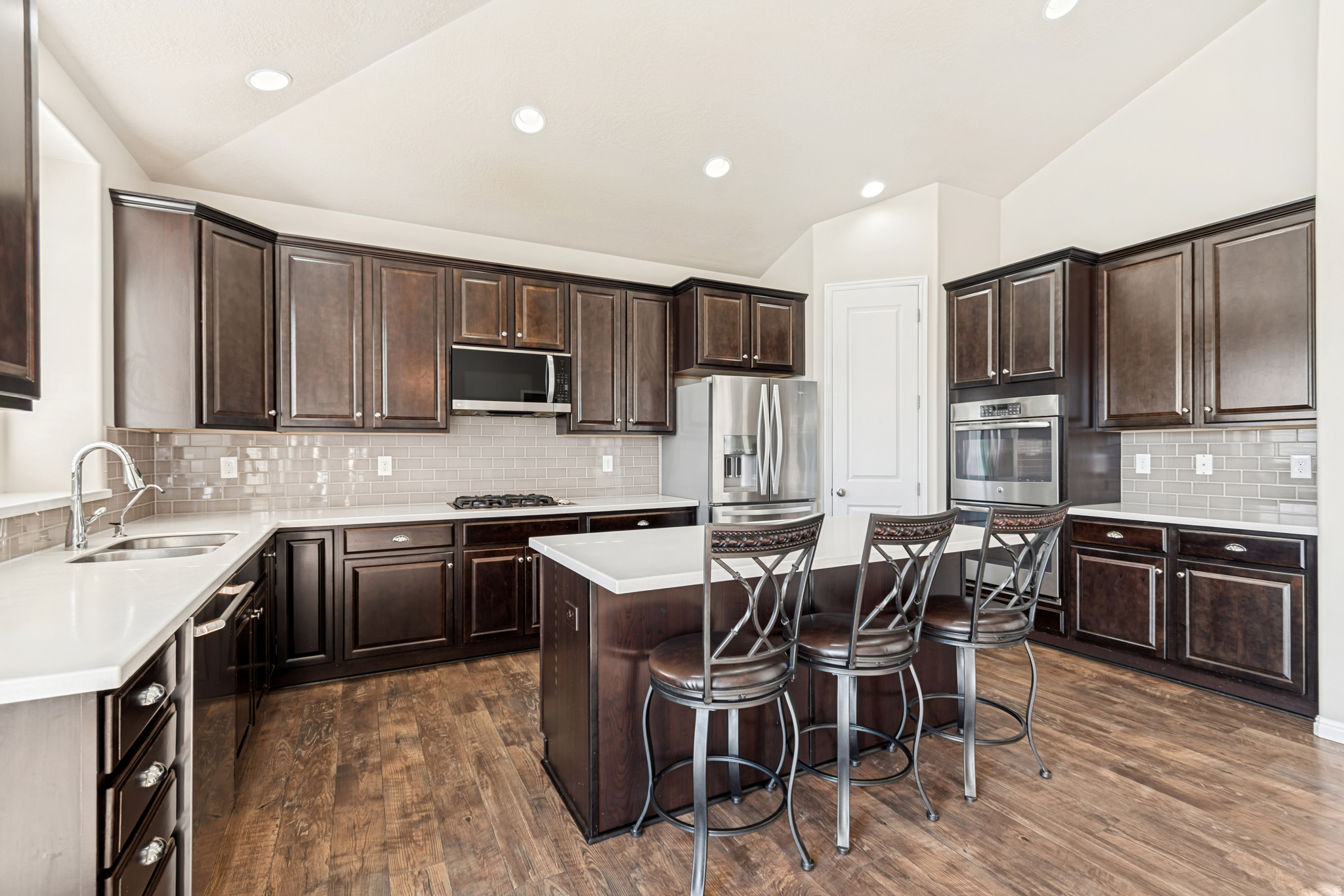 SUMMERWOOD ESTATES - Residential