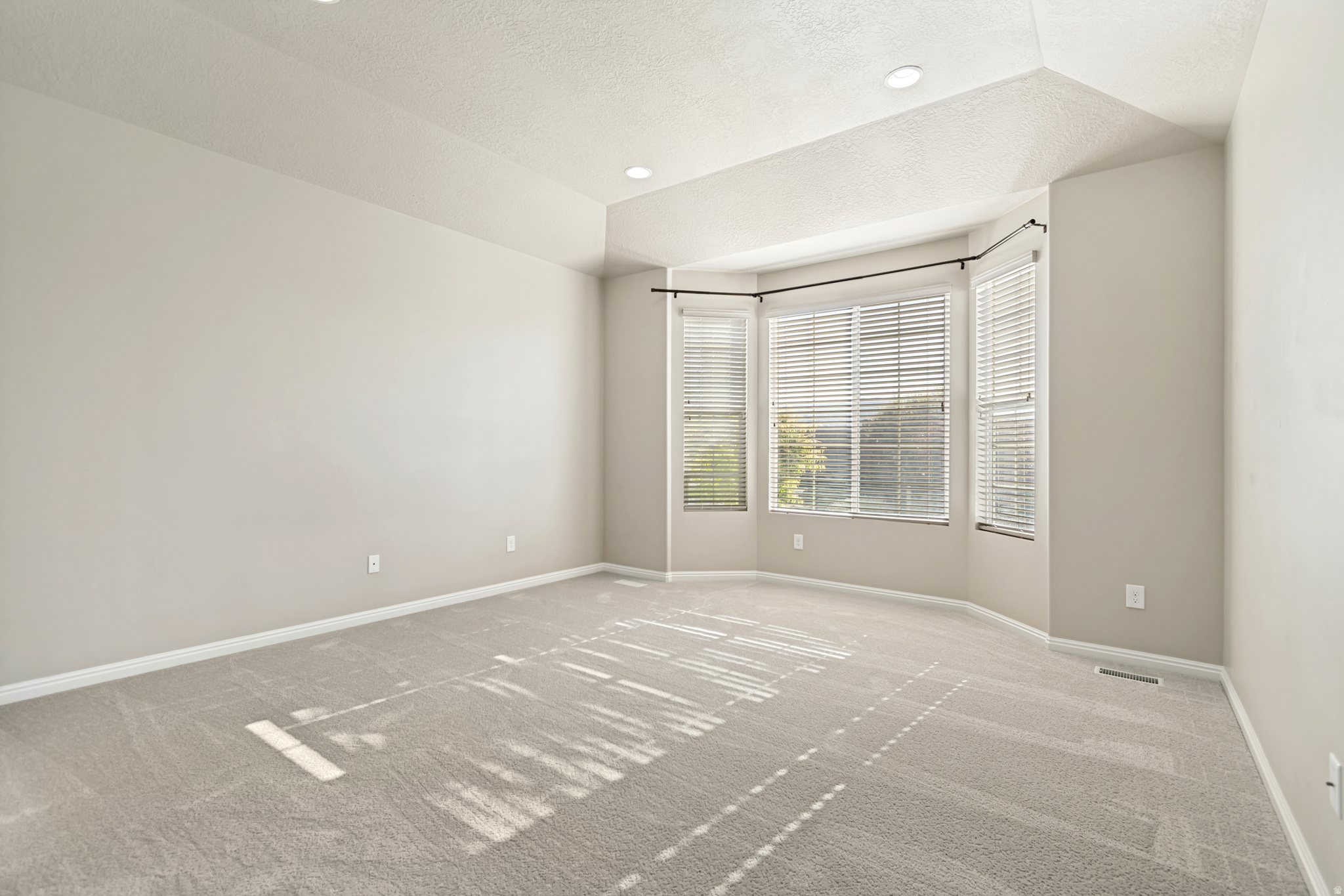 SUMMERWOOD ESTATES - Residential