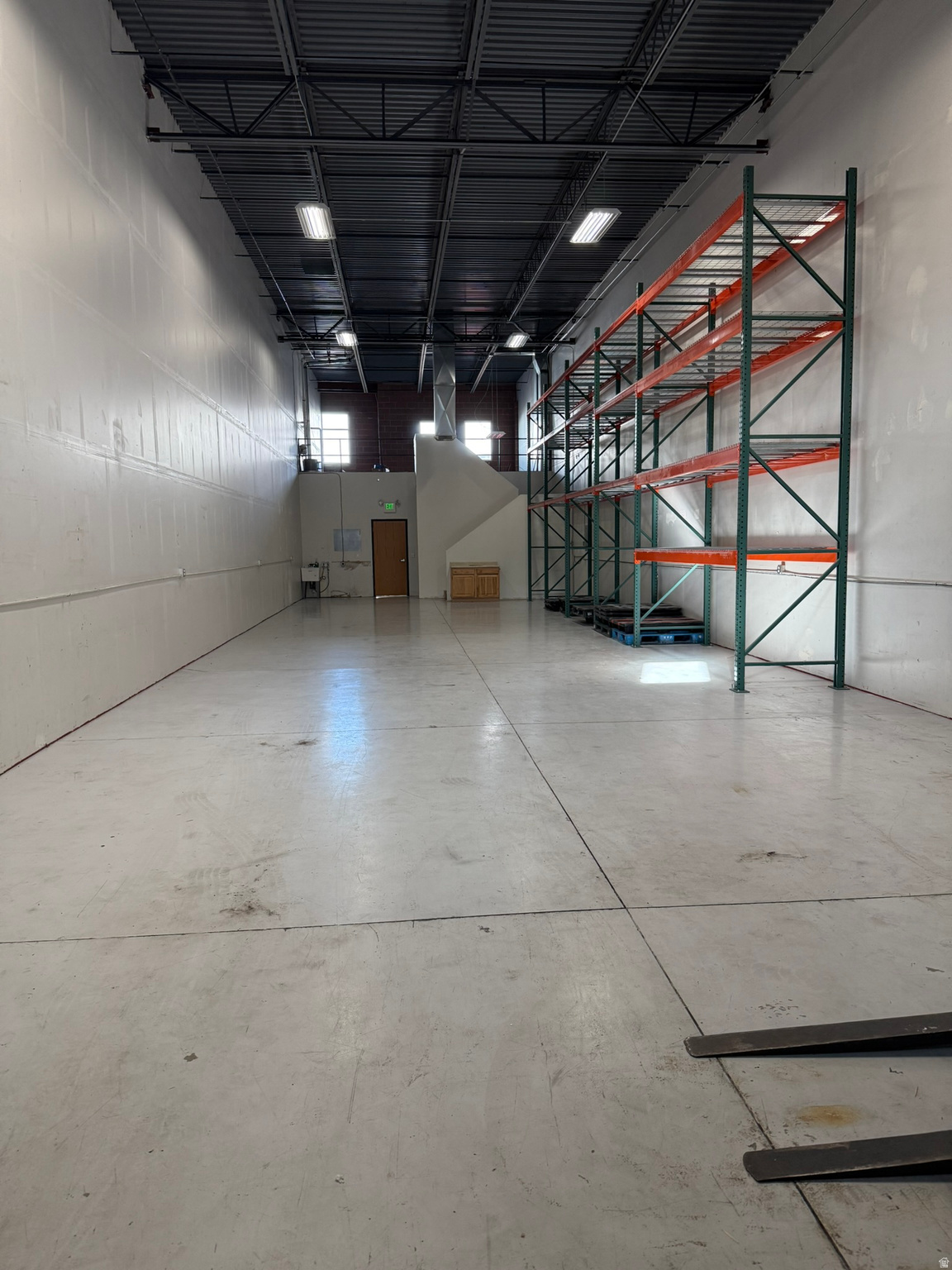AF9 CONDO - Commercial Lease