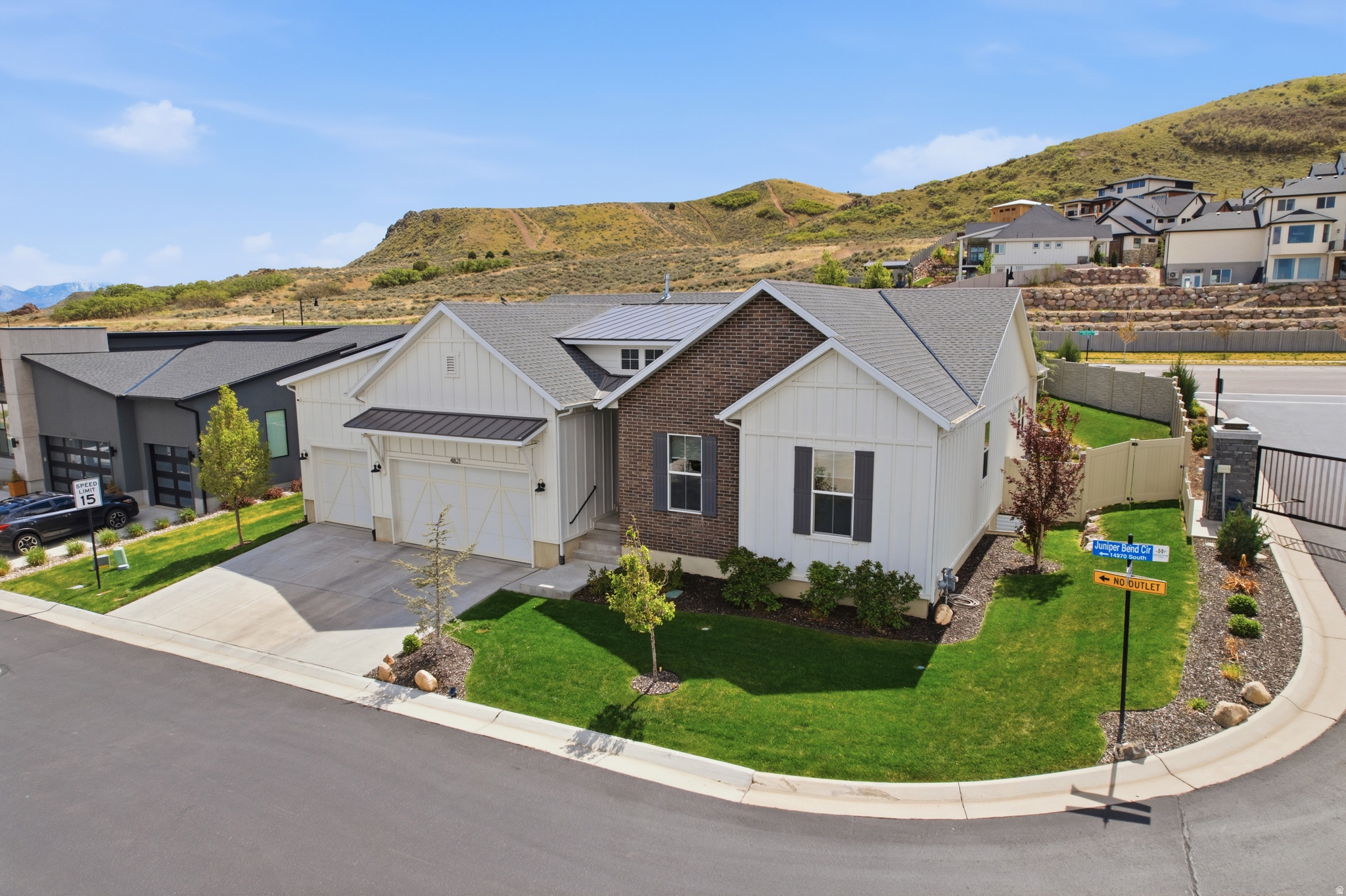One of Herriman's few gated communities and one of its finest homes. This 5-bedroom, 3.5-bath stunner delivers the space, privacy, and finishes. The open main level was built for entertaining, featuring a sleek kitchen, spacious dining area, and a light-filled great room. The primary suite is a true retreat with separate tub and shower. Downstairs, the finished basement adds a bonus family room and guest suite. Resort-style community amenities, quiet gated streets, and exclusive neighborhood access round out the lifestyle. Minutes from Blackridge Reservoir, Juniper Canyon Park, Mountain View Village, and Mountain View Corridor for an easy valley commute. Homes in Juniper Bend rarely come available don't miss this one.
