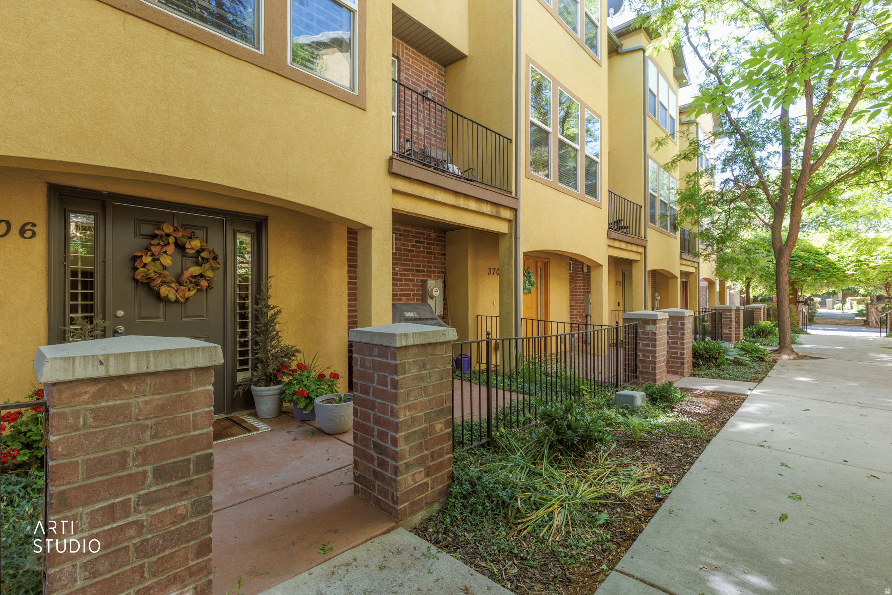 WAVERLY - Residential