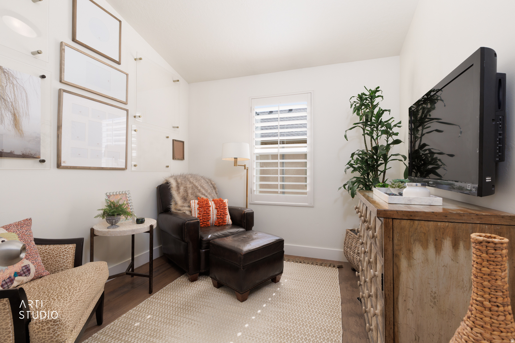 WAVERLY - Residential