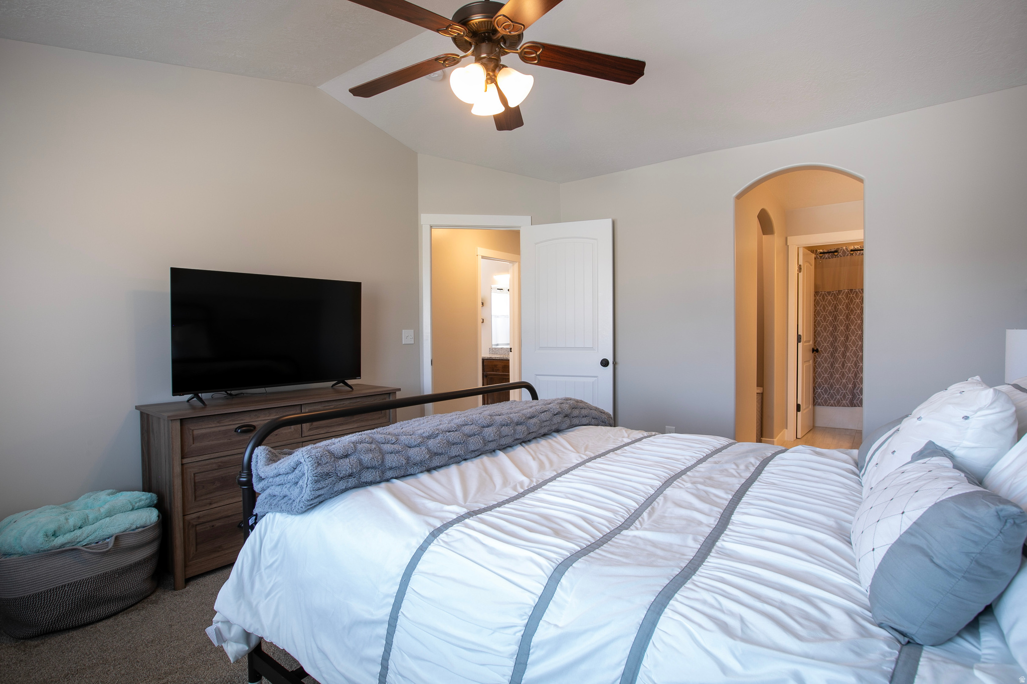 STONEFIELD - Residential