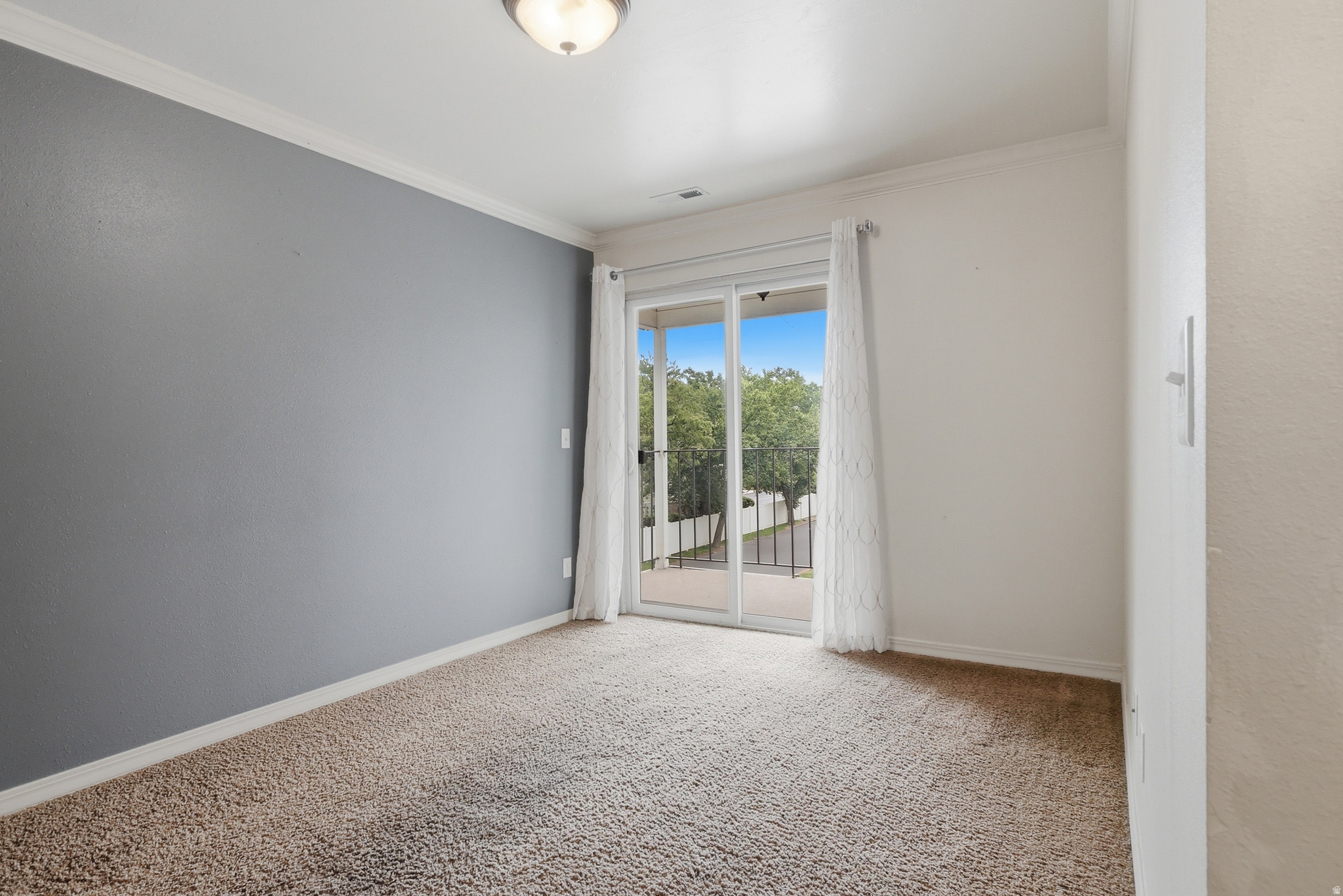 BRISTLE PINES - Residential