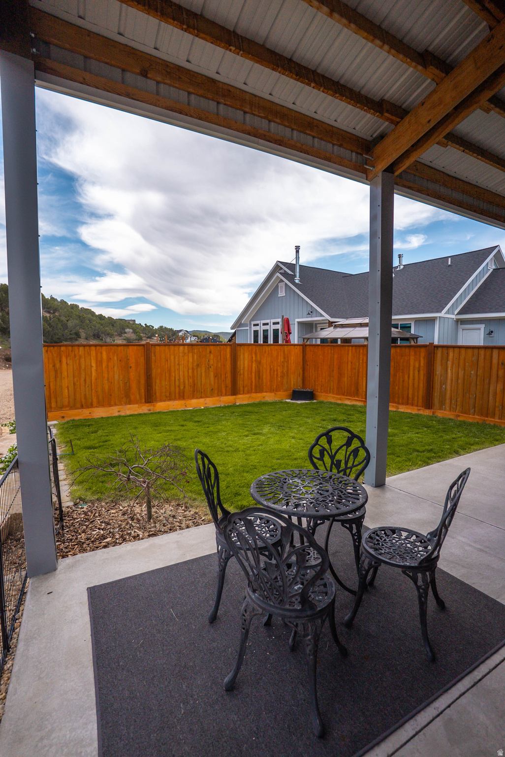 COTTONWOOD CANYON - Residential