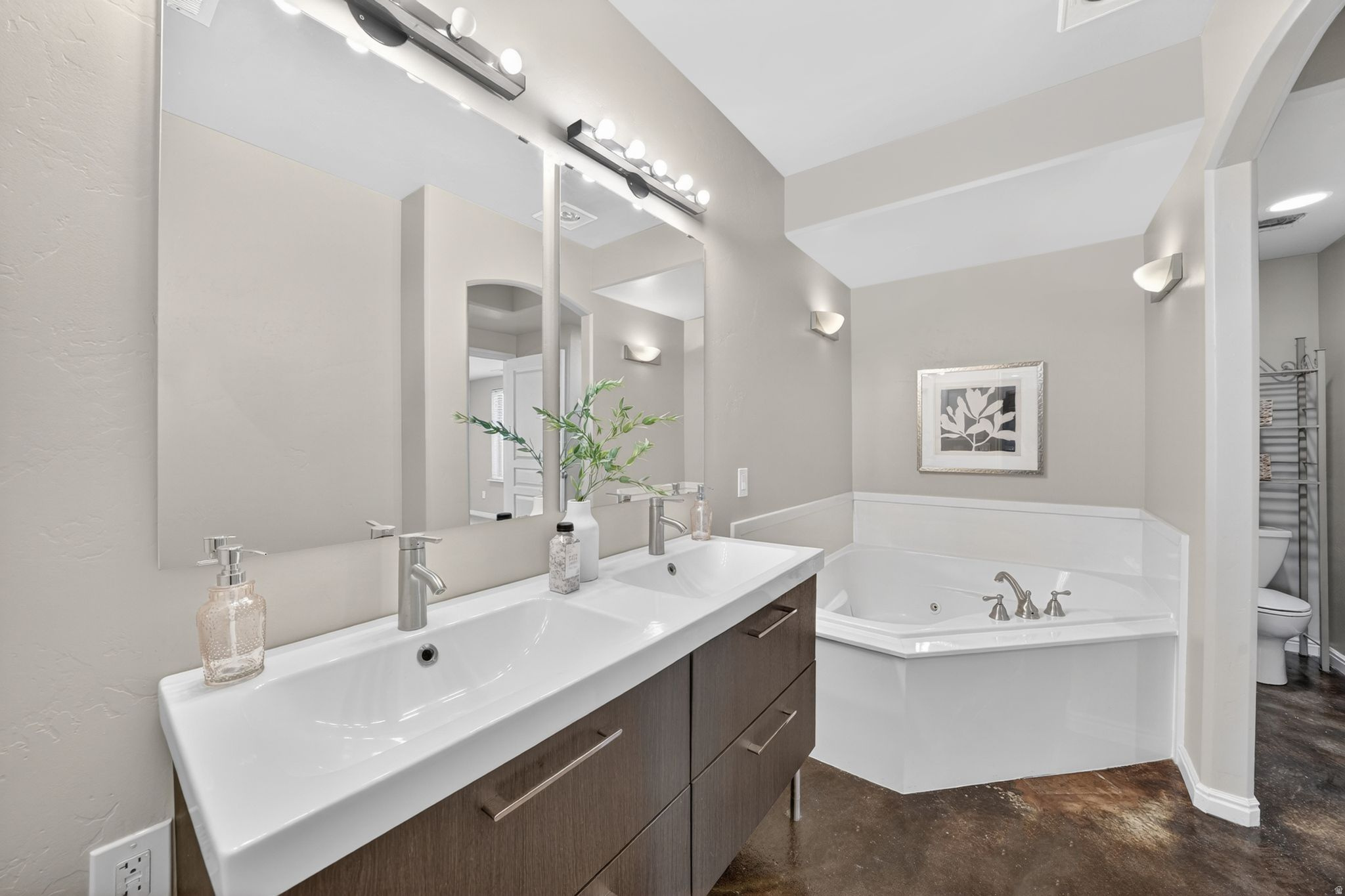 HARVEST HOMES / TRAVERSE MOUNTAIN - Residential