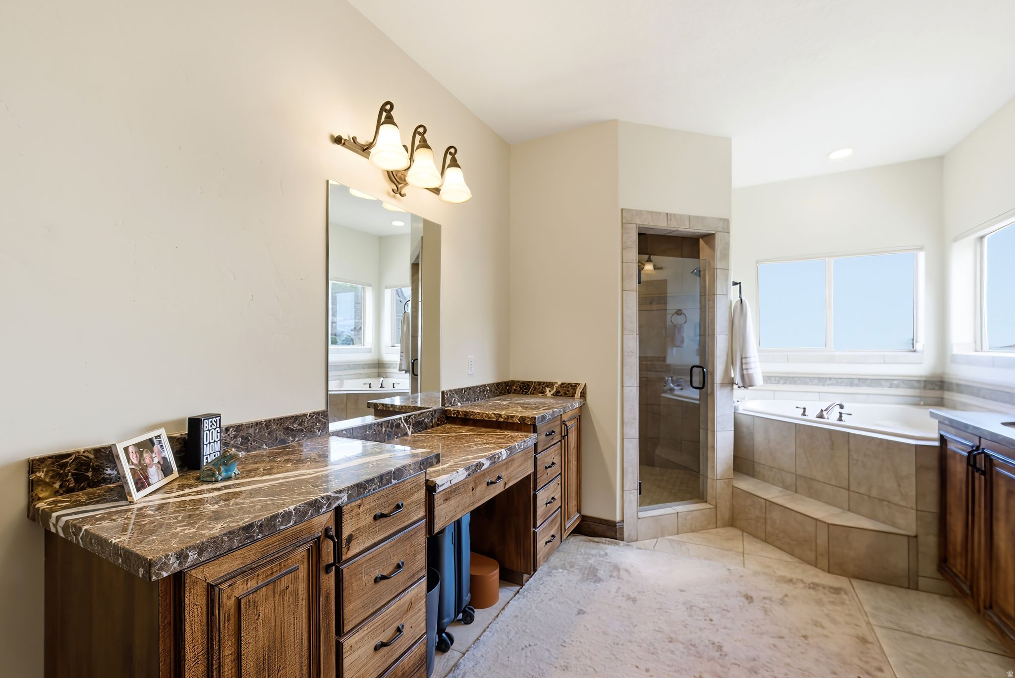 DORCHESTER POINTE PLAT B PUD - Residential