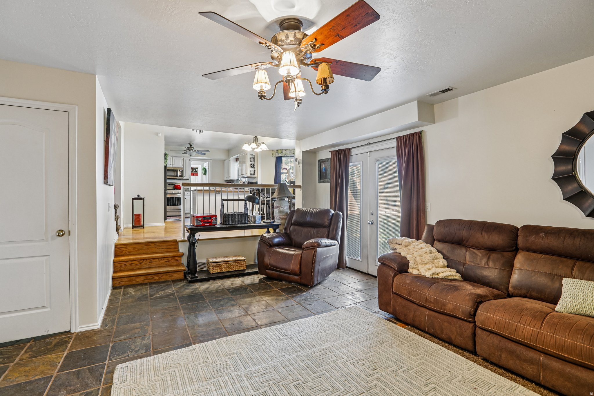 VICTORIAN STATION - Residential