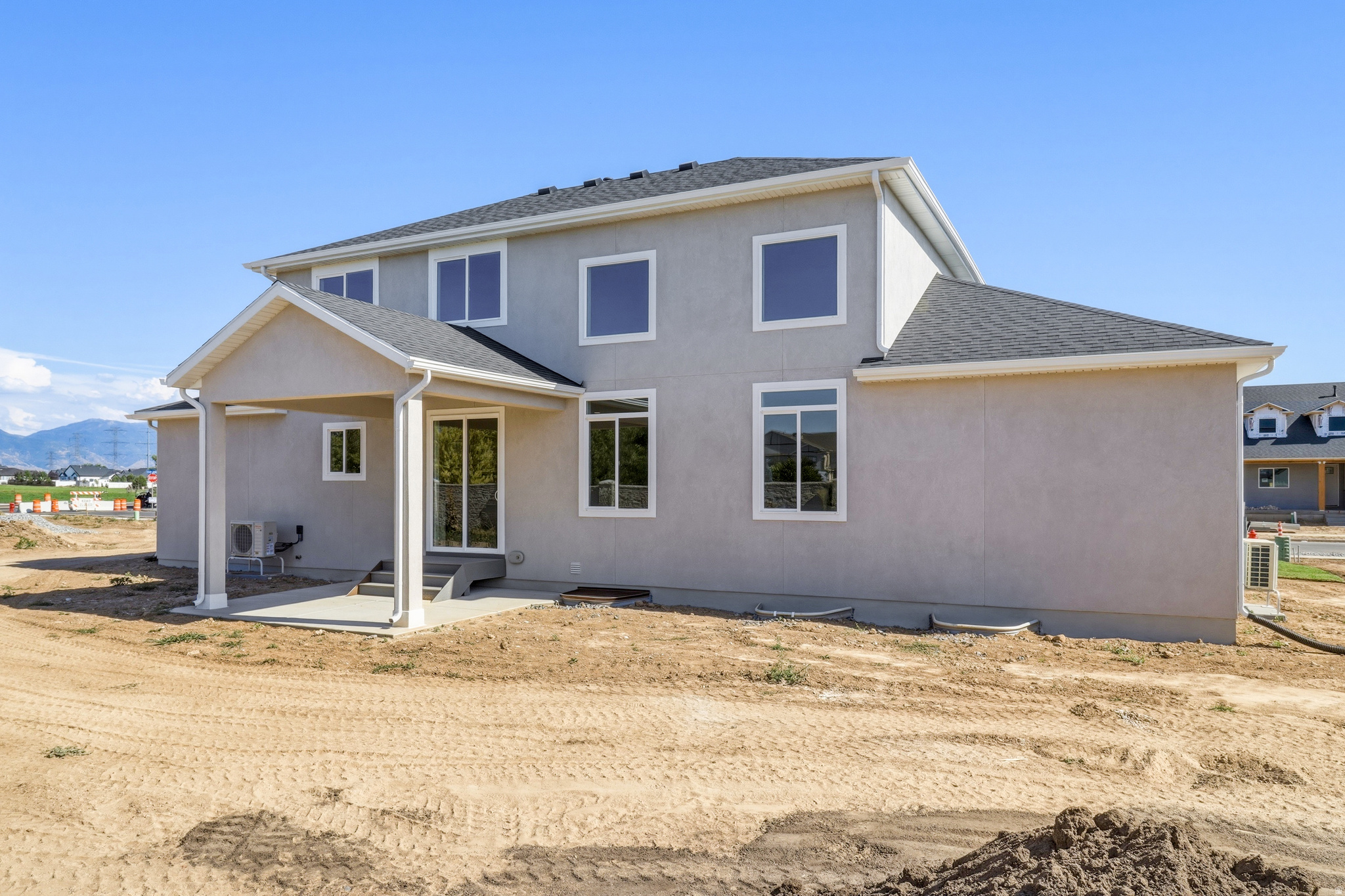 ESTATES AT MAJOR FARMS - Residential
