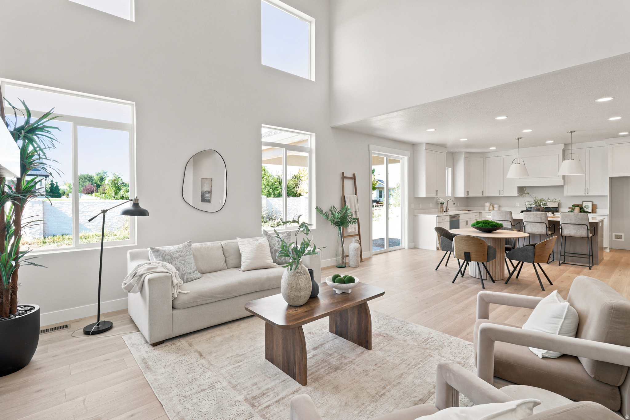 ESTATES AT MAJOR FARMS - Residential