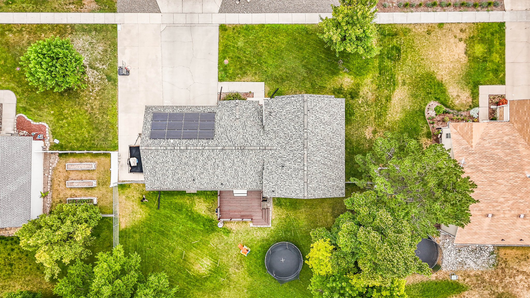 MEADOW BROOK - Residential