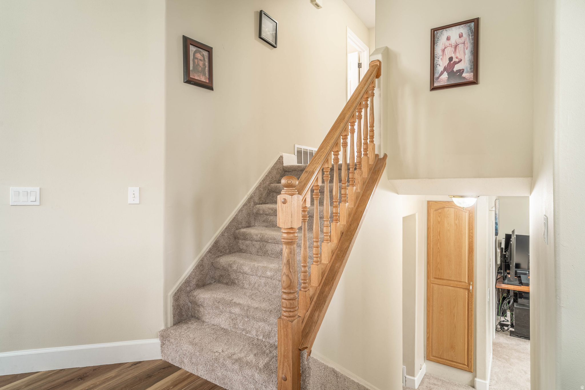 MEADOW BROOK - Residential
