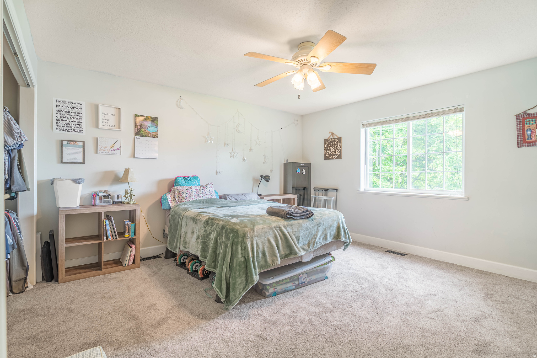 MEADOW BROOK - Residential