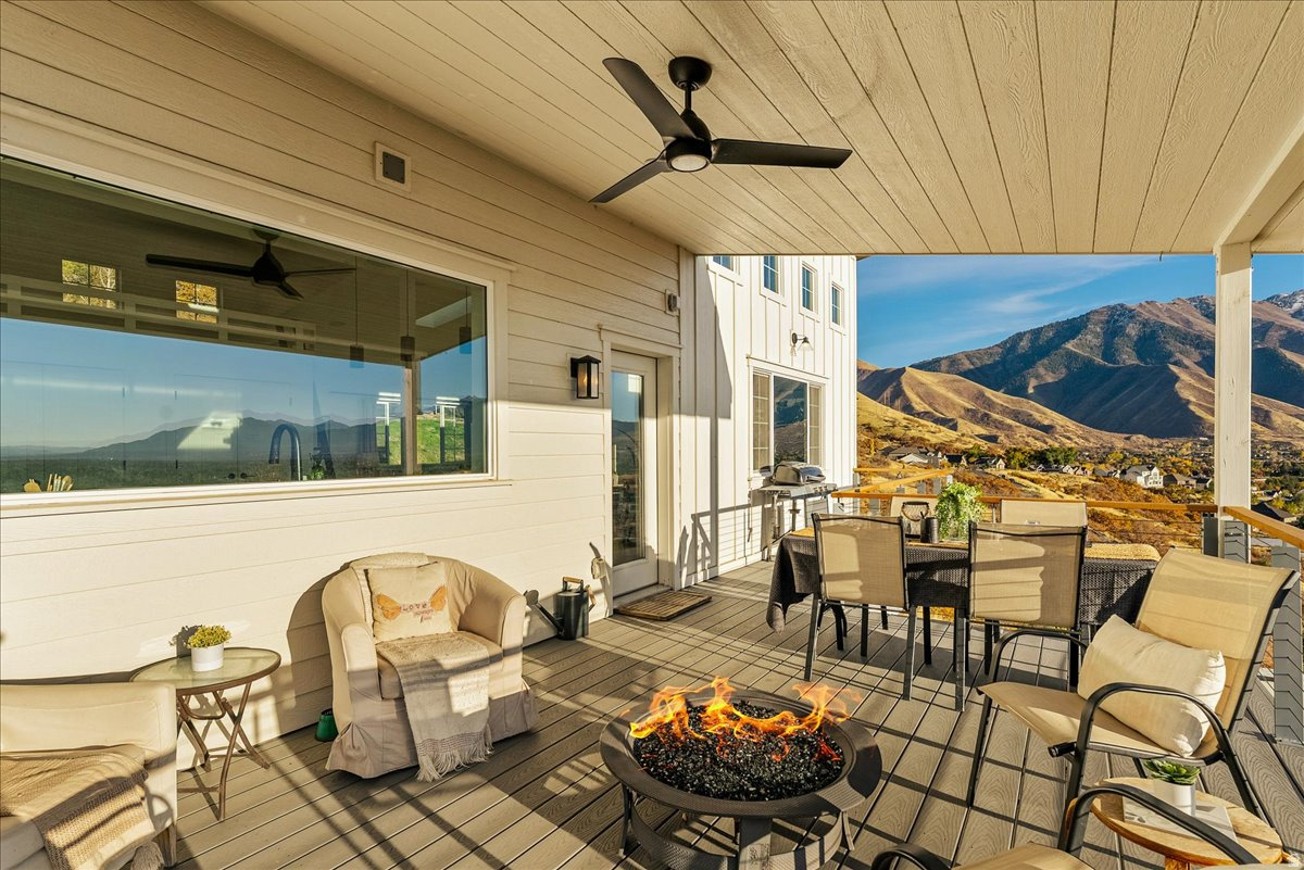 SPRING OAKS, PLAT F - Residential