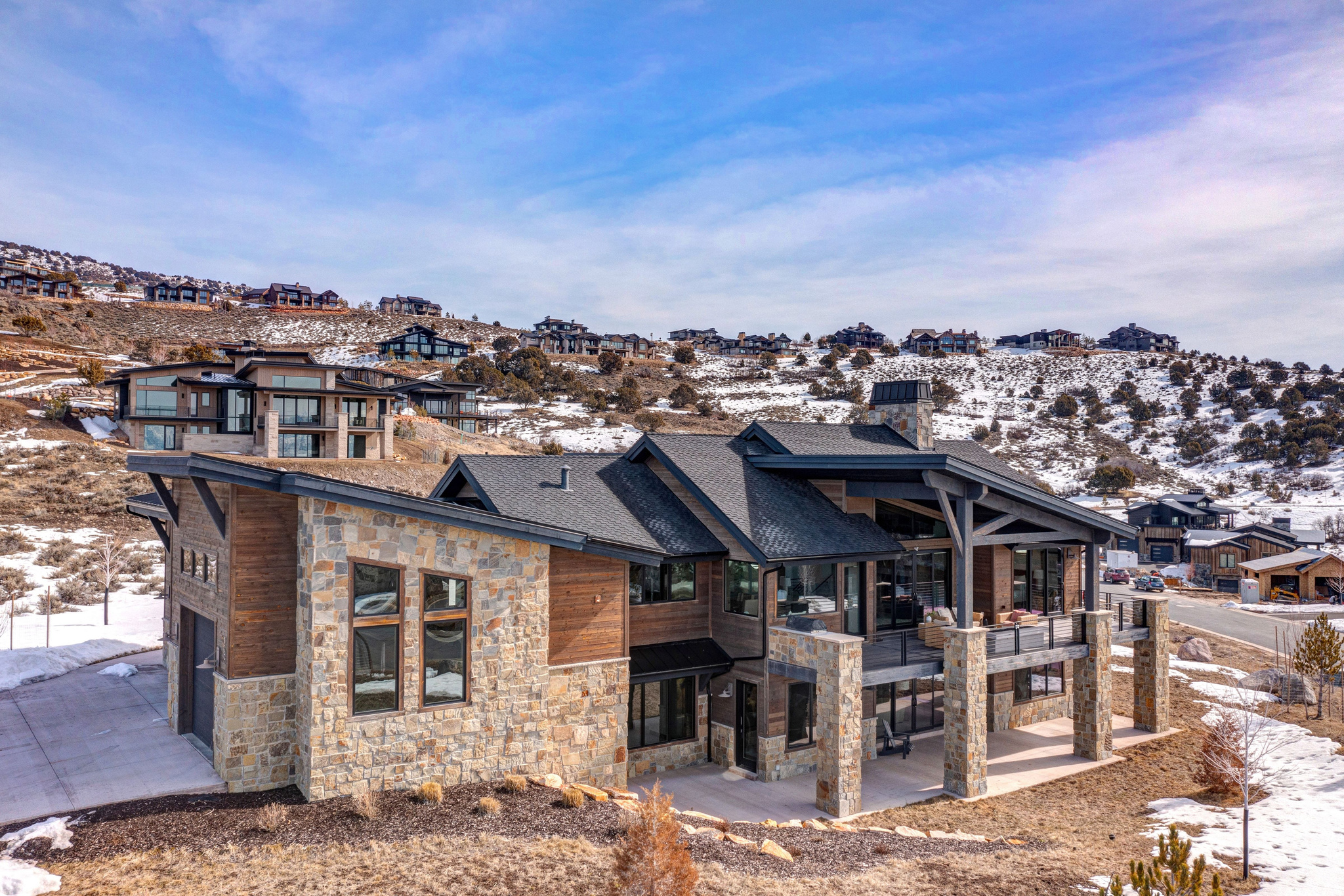 RED LEDGES - Residential