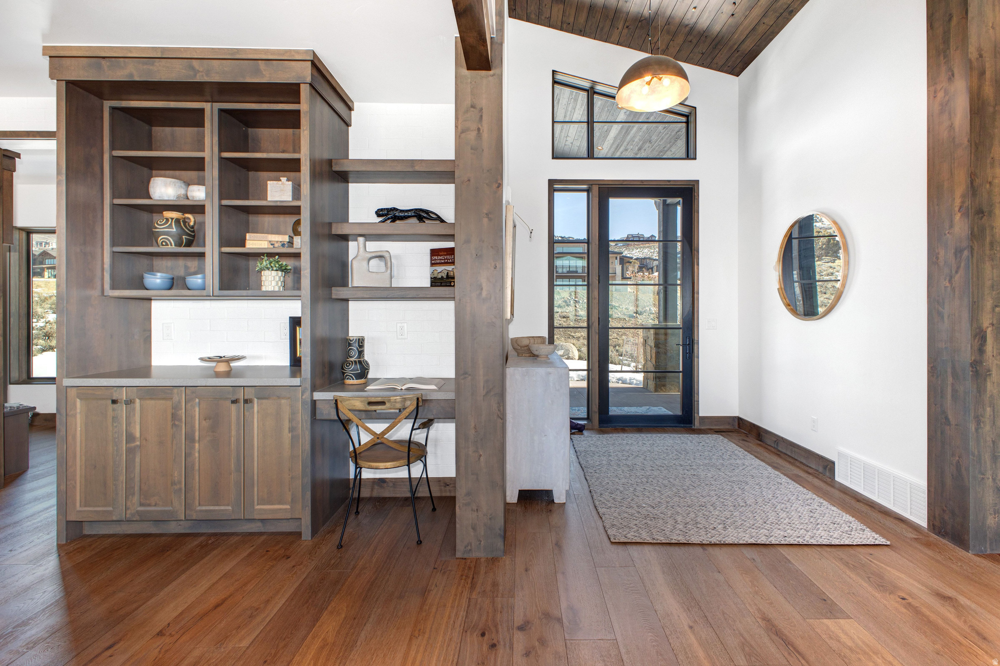 RED LEDGES - Residential