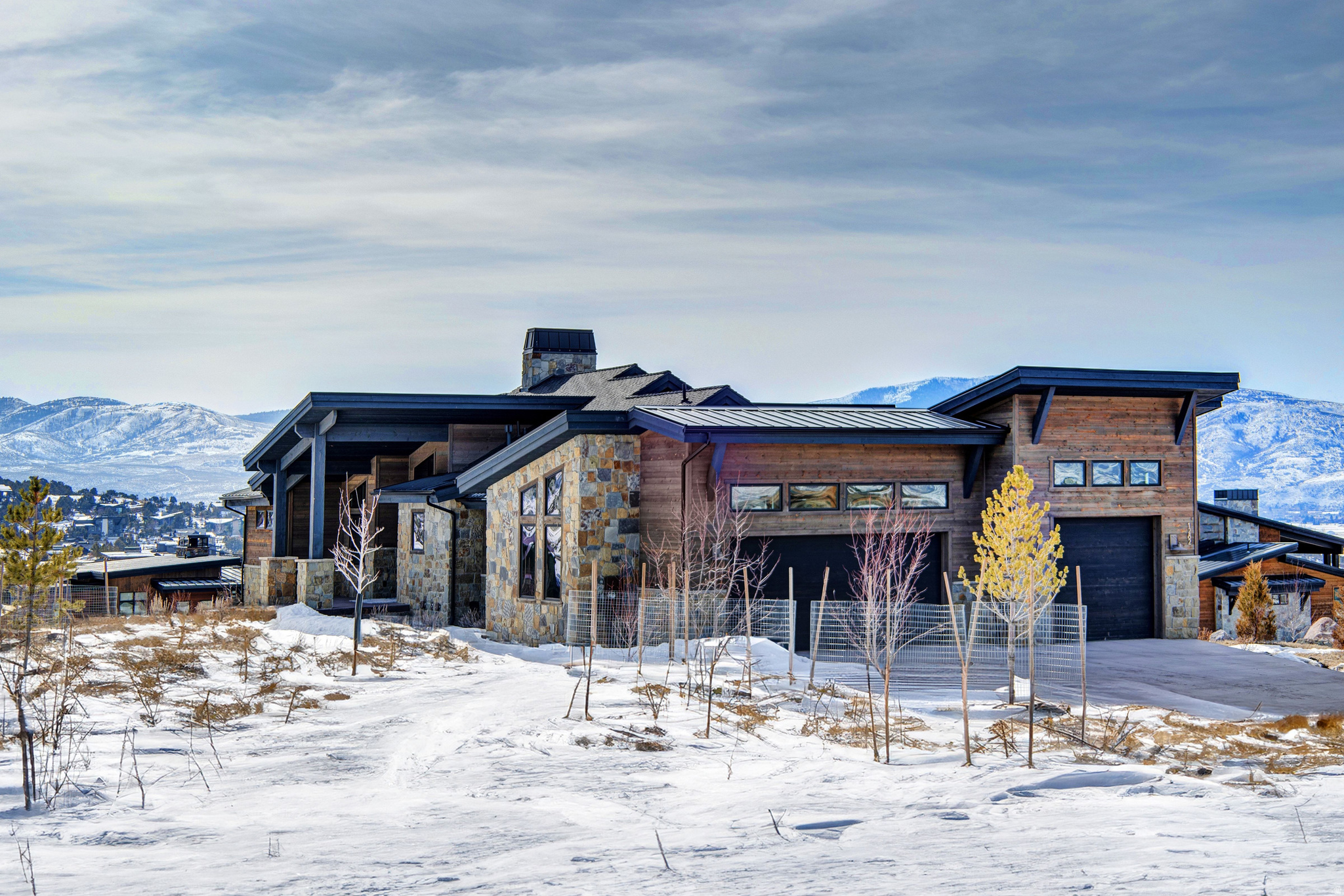 RED LEDGES - Residential