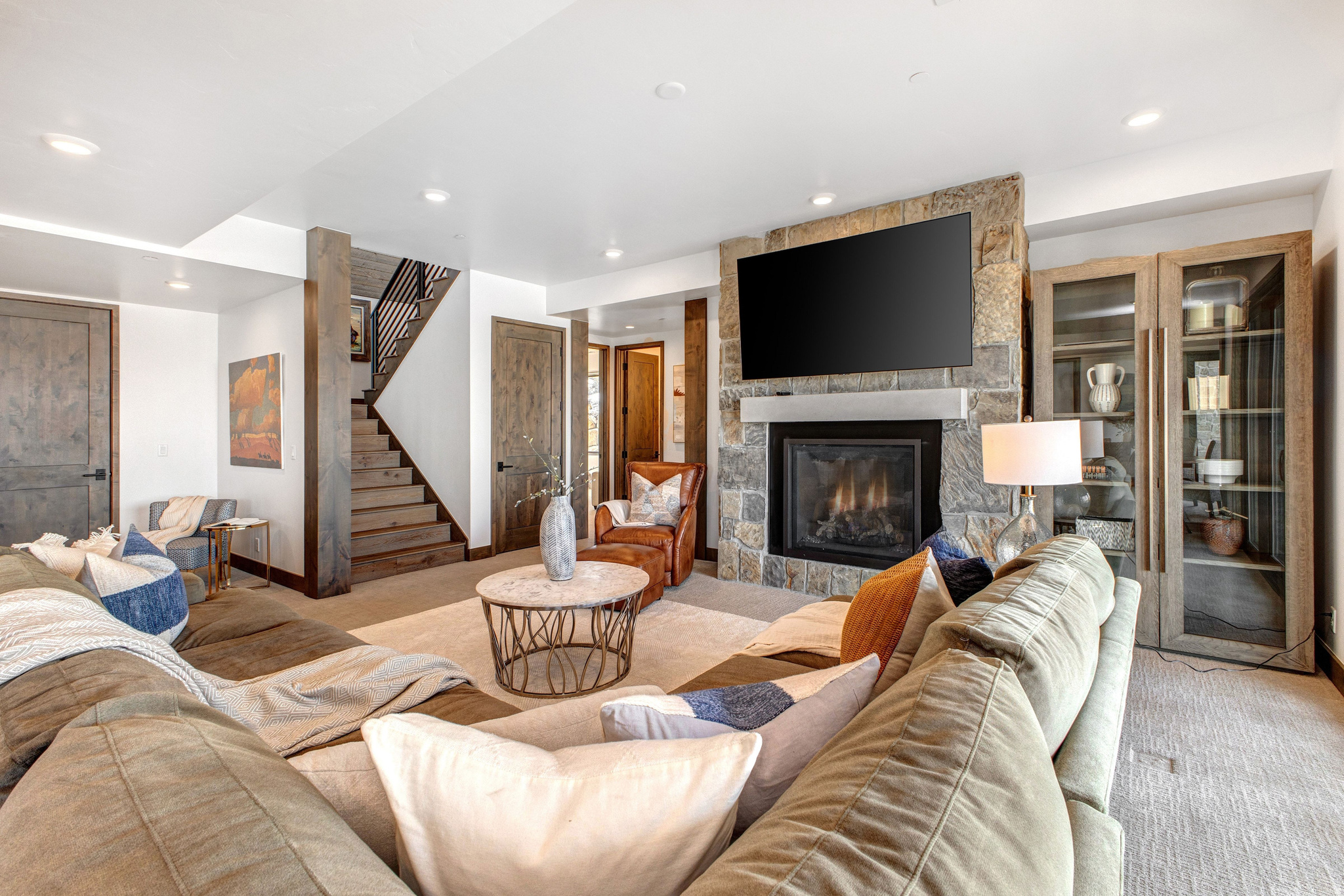 RED LEDGES - Residential