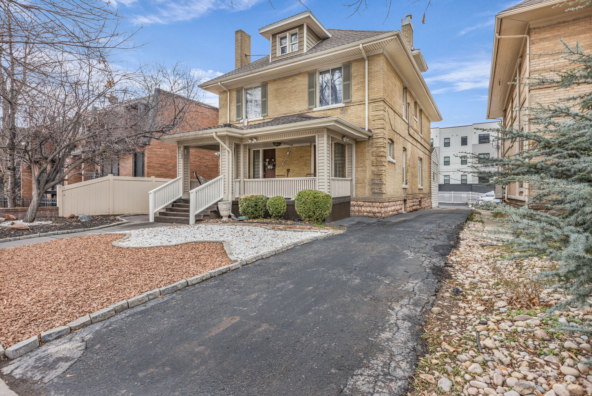 Outstanding 6 Unit Apartment in Fantastic Downtown location.  Vintage 1900's Charm with Fully Updated Units. Updated Kitchens & Bathrooms. Quick Access and less than 1.5 Miles to U of U, Downtown, Shopping.  Coin Operated Shared Laundry.  Anytime a new unit is available, it's been rented within 24 hours. 100% occupancy rate for the entire ownership. Easy to Rent making it a great investment property.  Please do not disturb tenants.  Square footage figures are provided as a courtesy estimate only .  Buyer is advised to obtain an independent measurement.