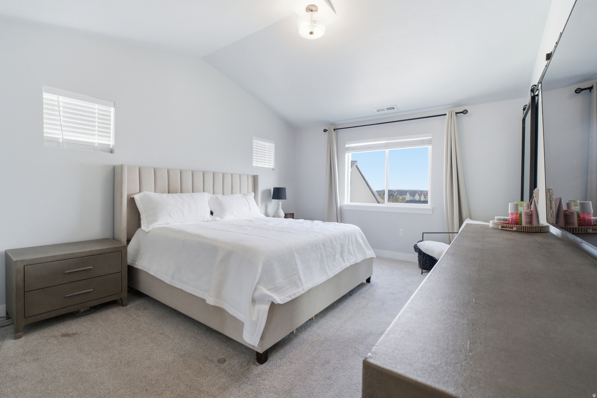 MOUNTAIN RIDGE - Residential