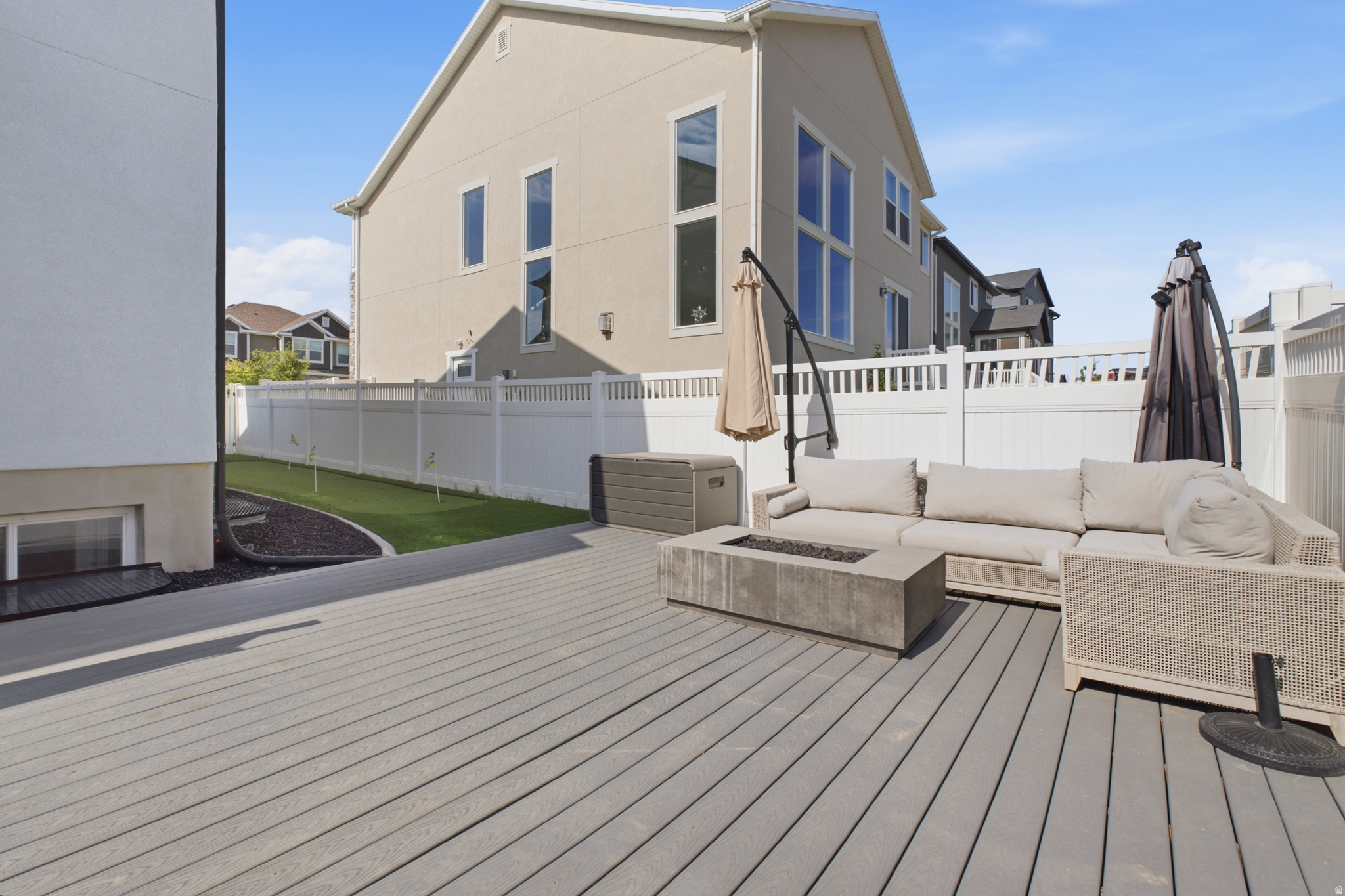 MOUNTAIN RIDGE - Residential