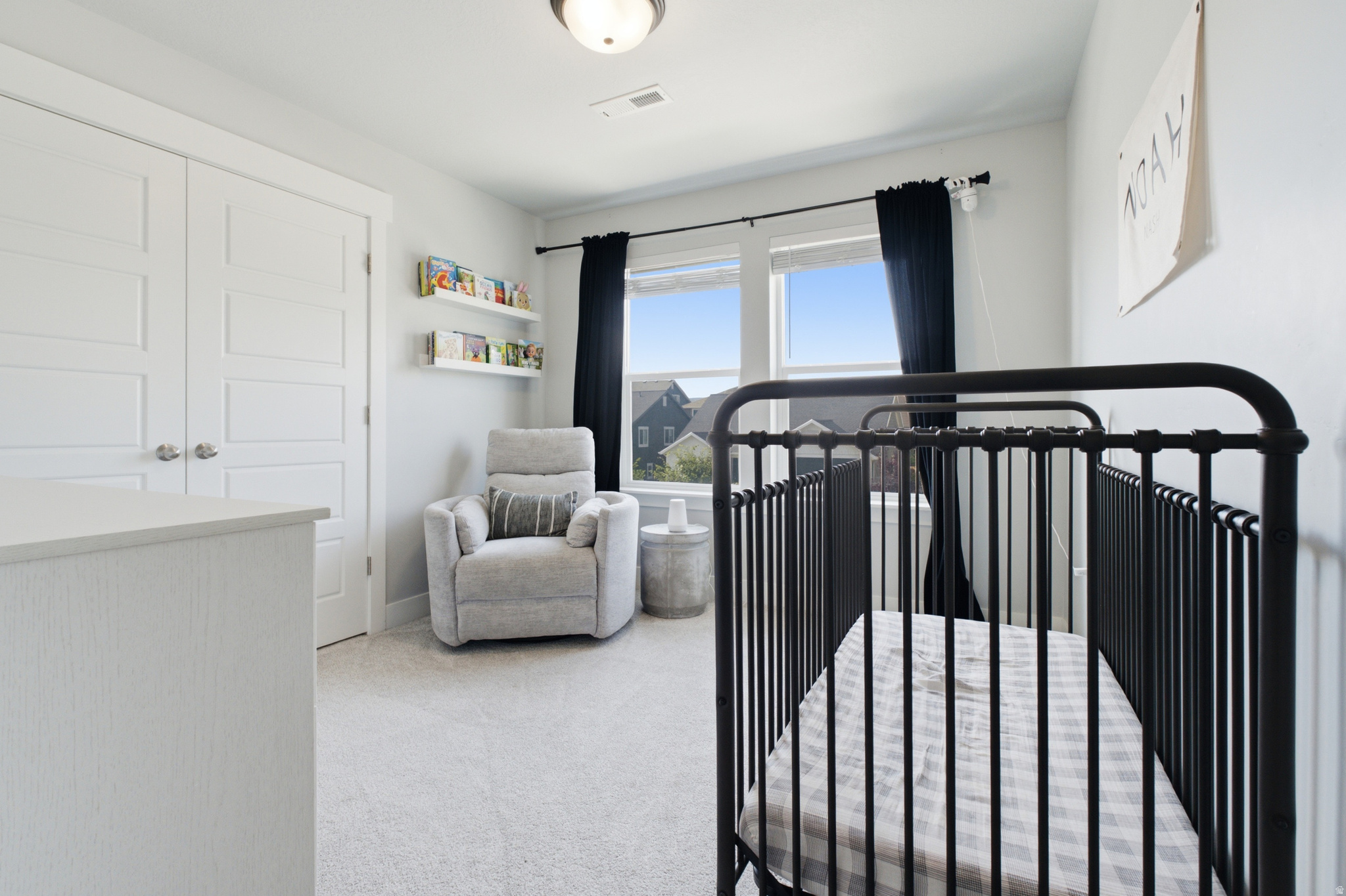 MOUNTAIN RIDGE - Residential