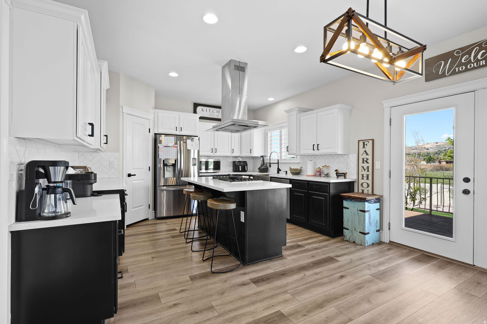 FOX MEADOWS - Residential