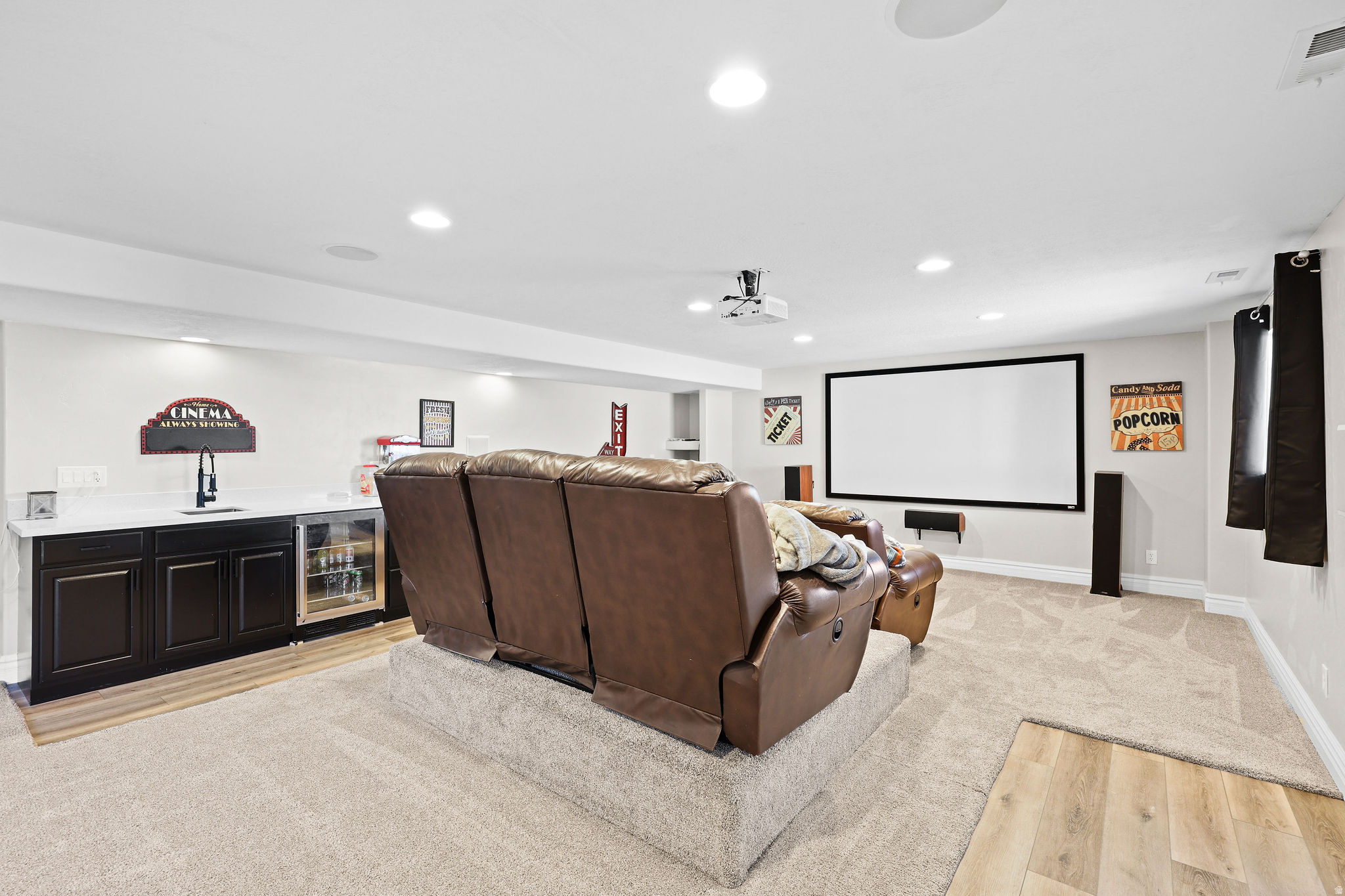 FOX MEADOWS - Residential