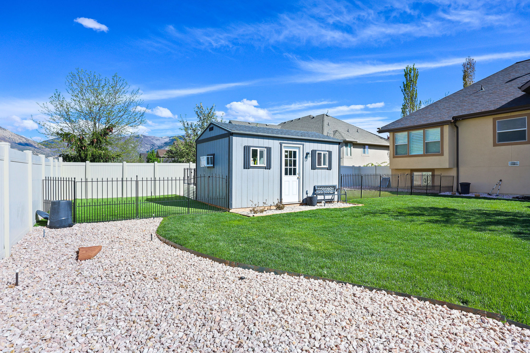 FOX MEADOWS - Residential