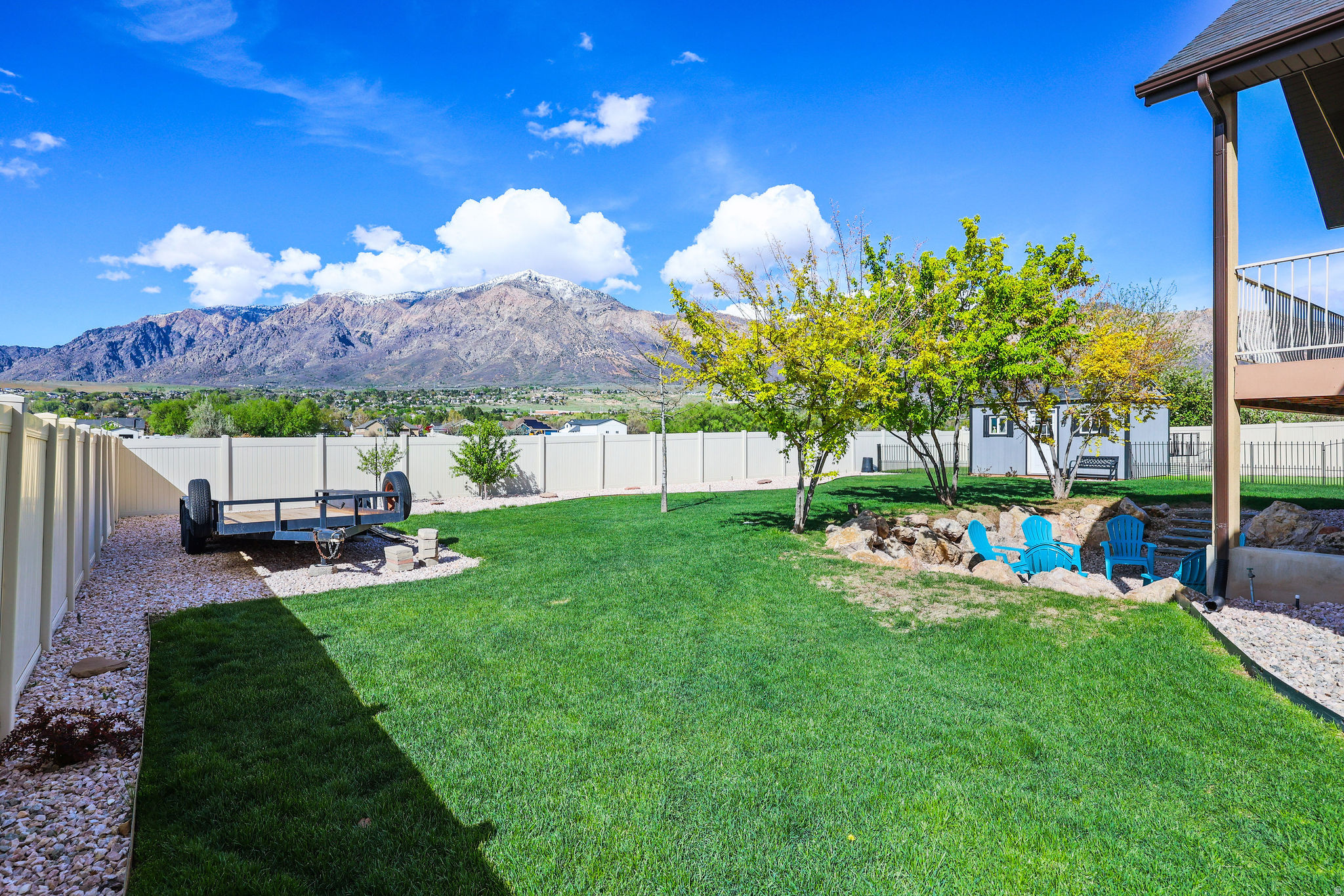 FOX MEADOWS - Residential