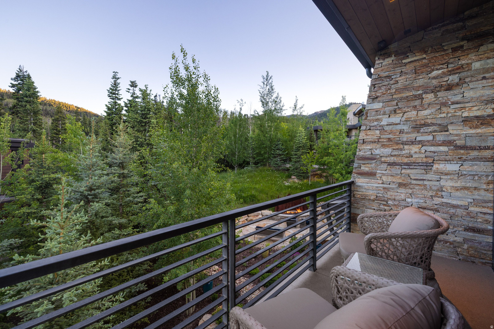 ASPEN CREEK CROSSING - Residential