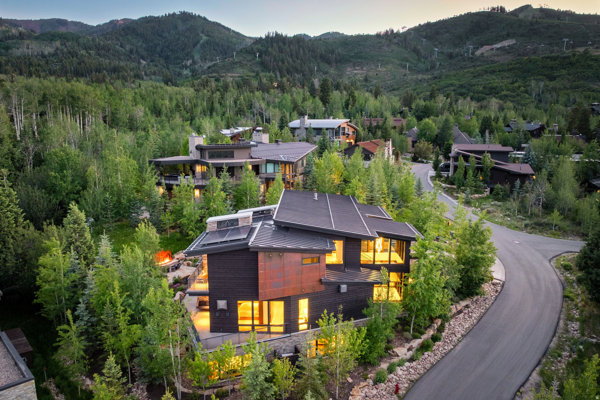 ASPEN CREEK CROSSING - Residential
