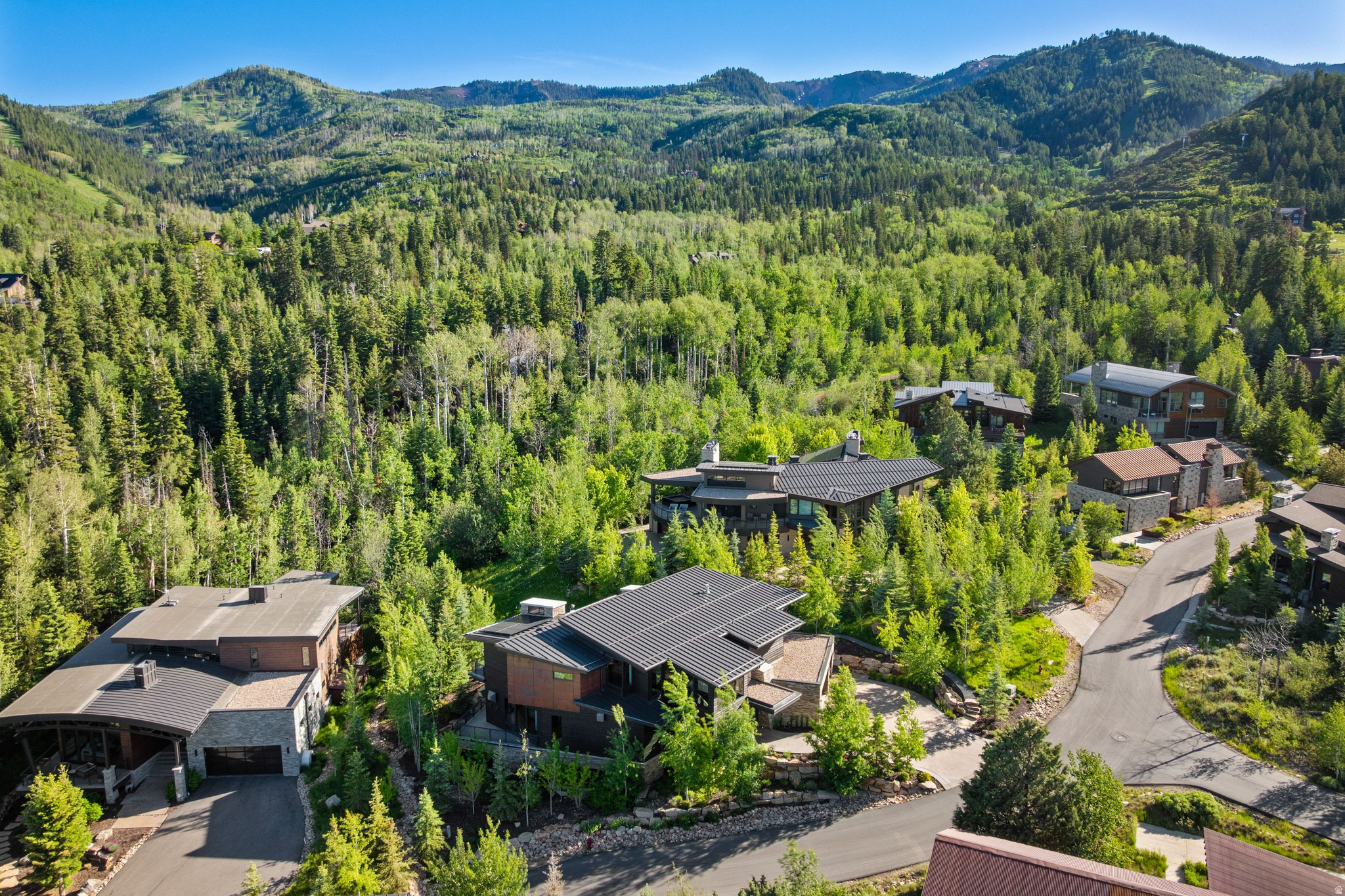 ASPEN CREEK CROSSING - Residential