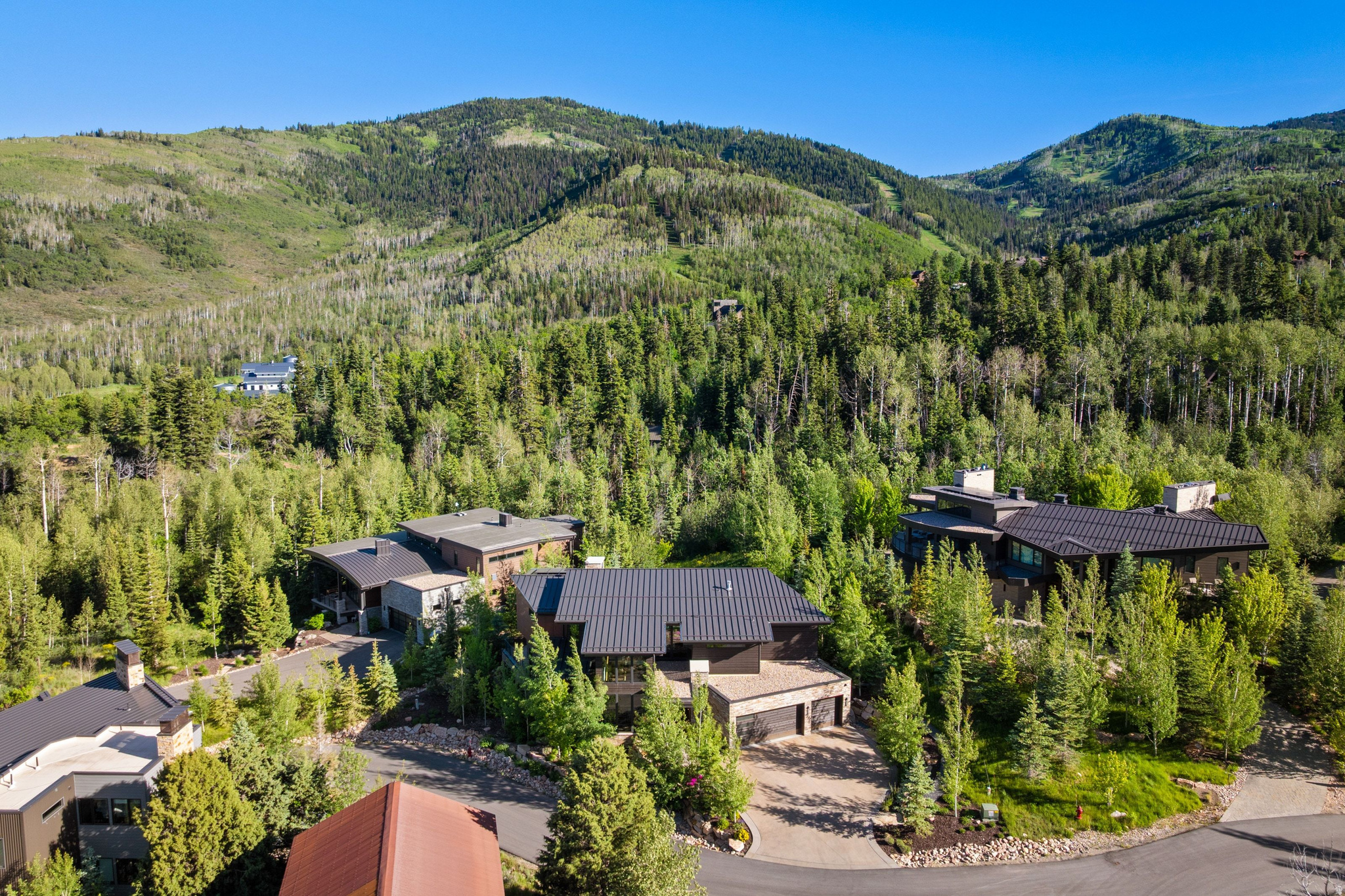ASPEN CREEK CROSSING - Residential