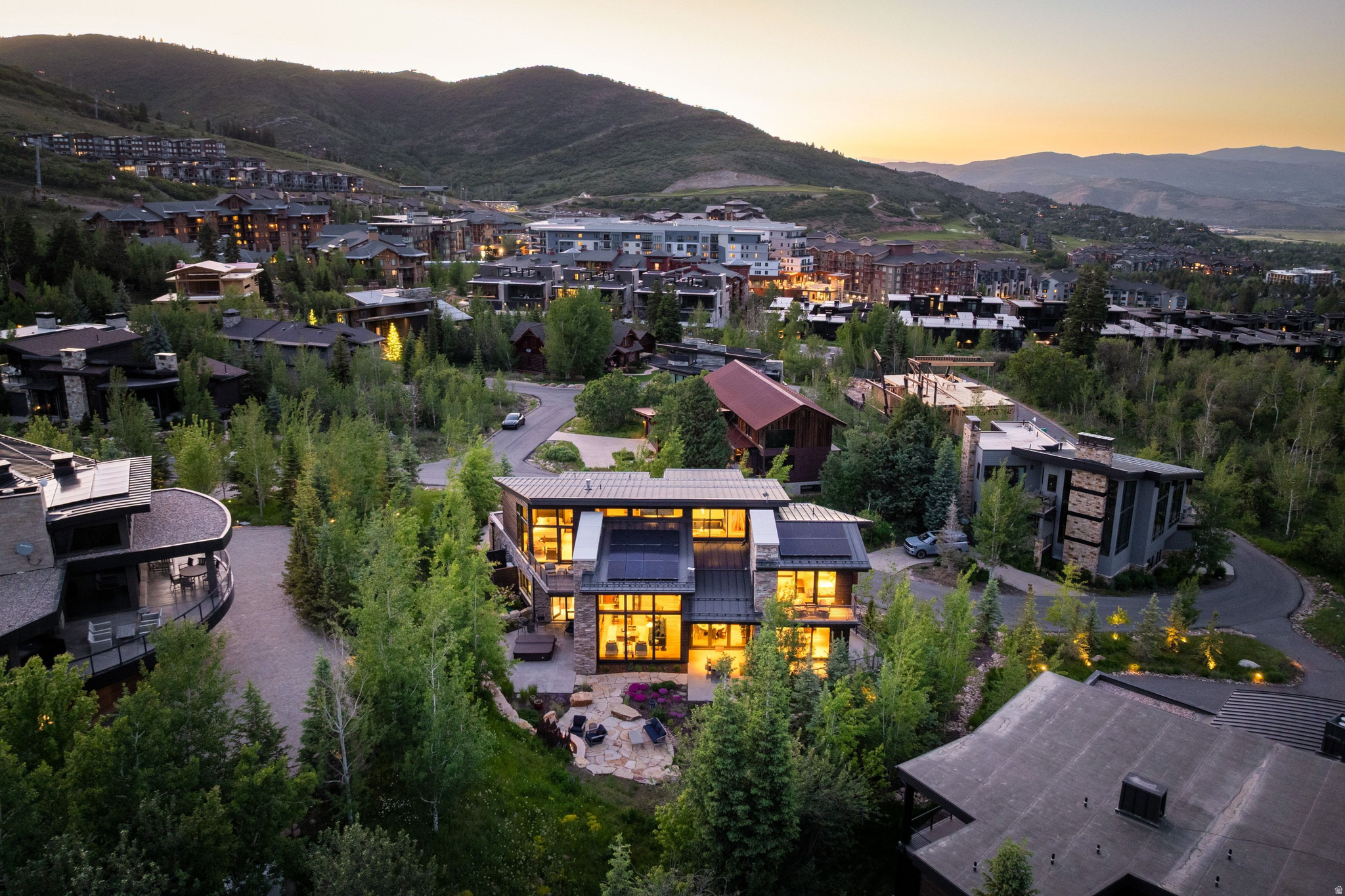 ASPEN CREEK CROSSING - Residential