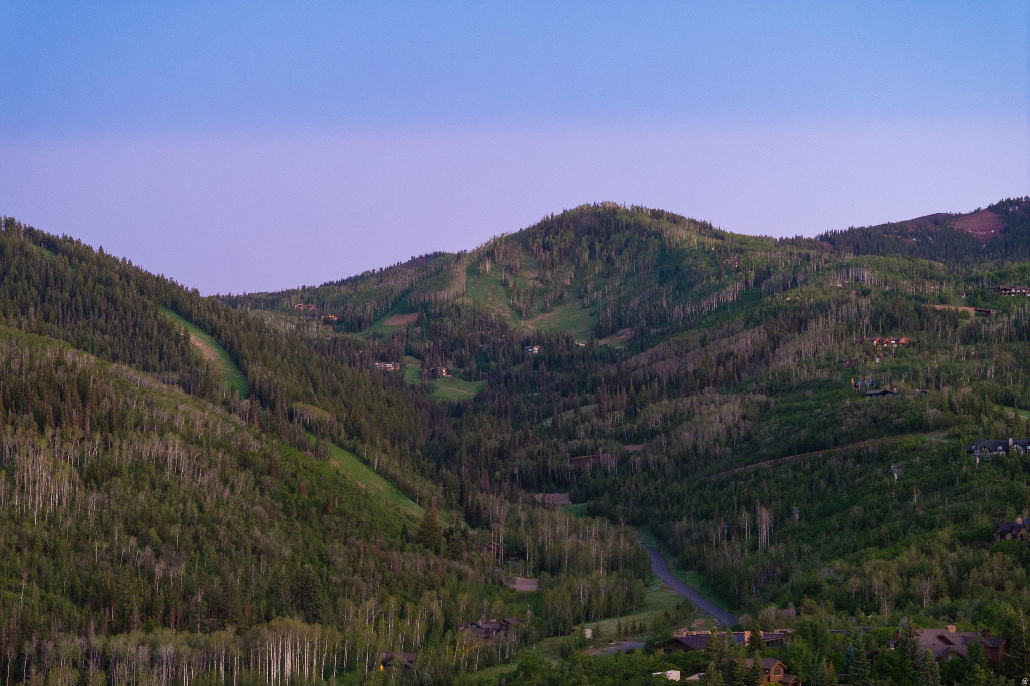 ASPEN CREEK CROSSING - Residential