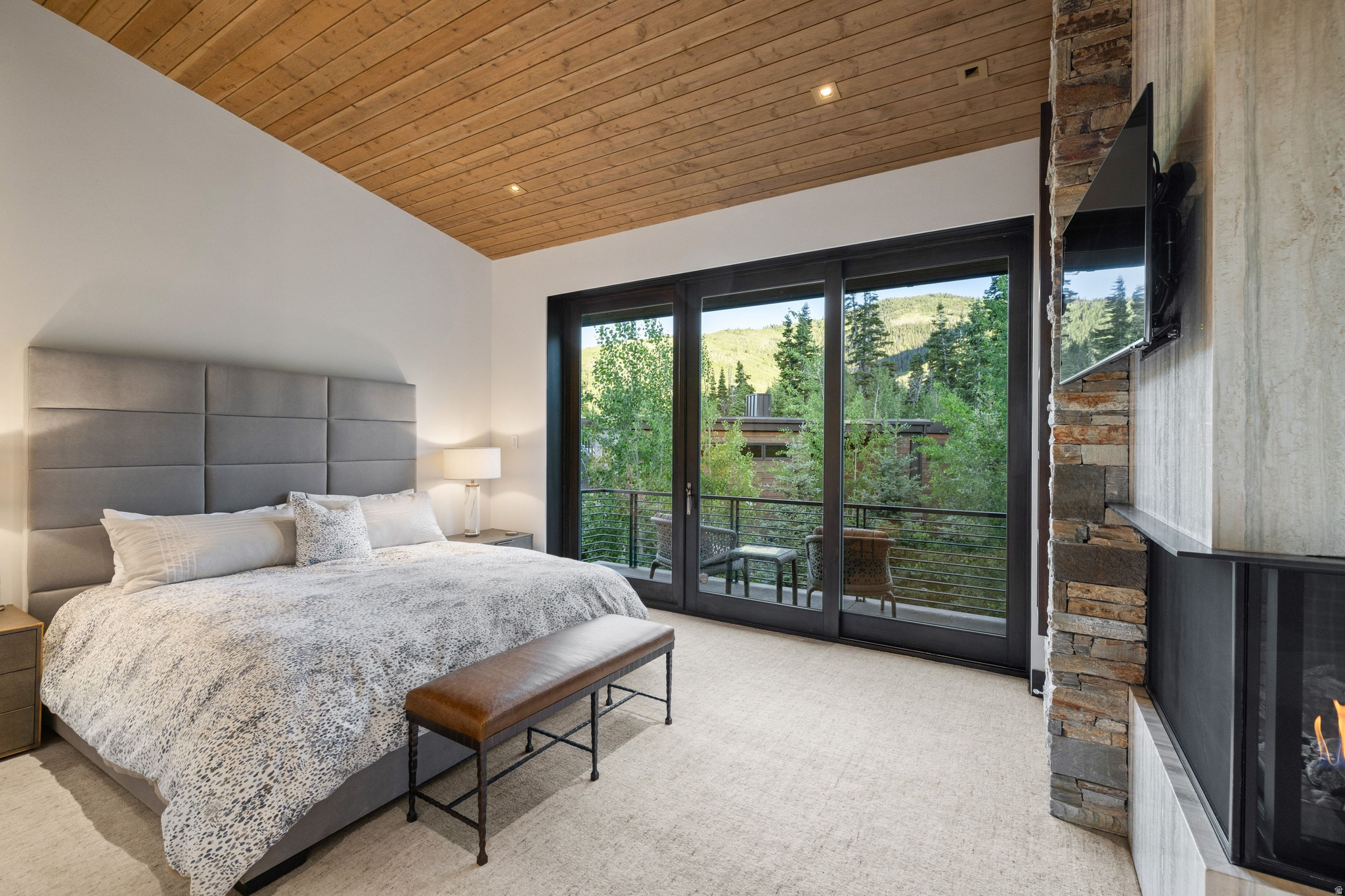 ASPEN CREEK CROSSING - Residential
