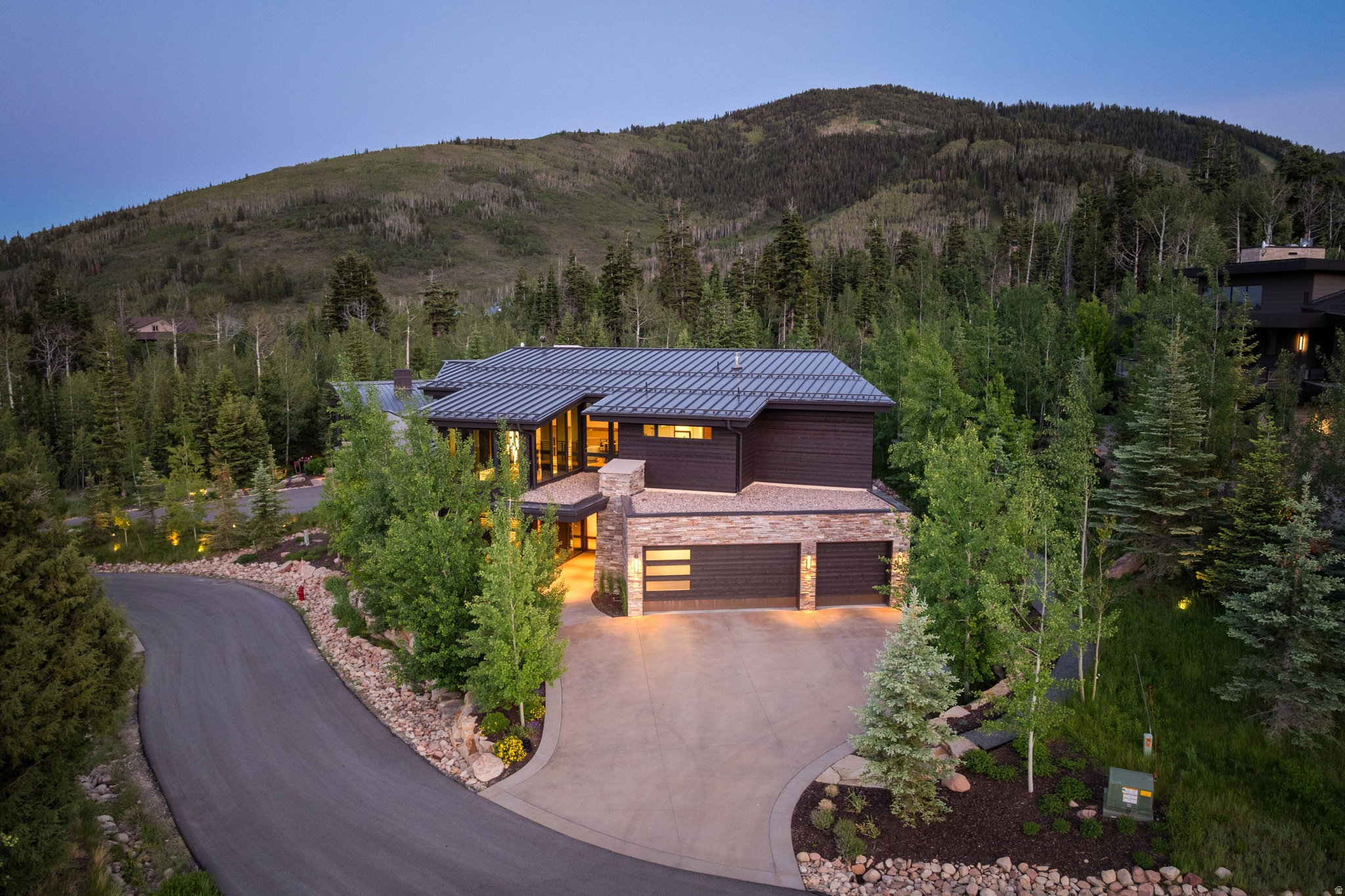 ASPEN CREEK CROSSING - Residential