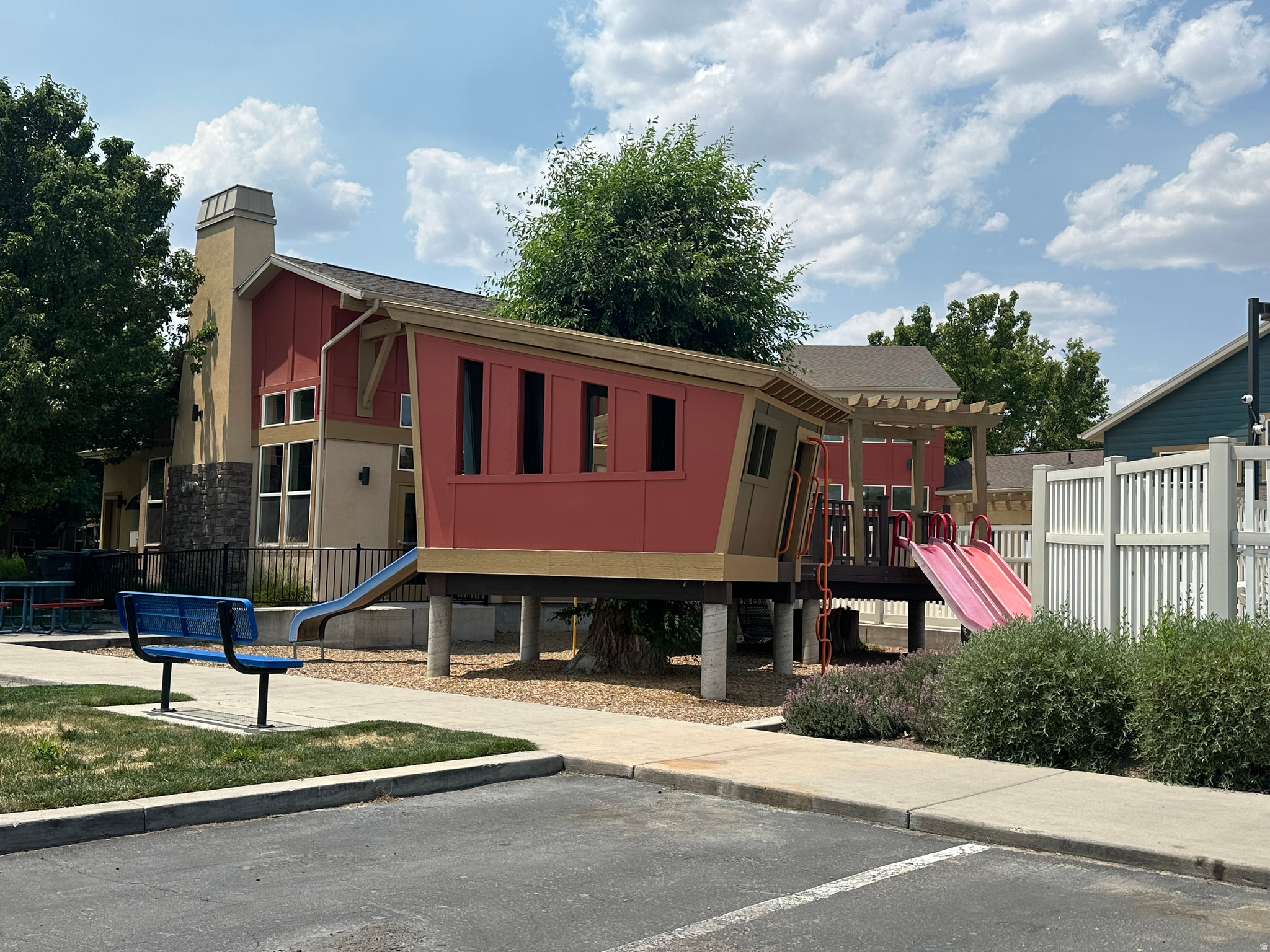 SUMMERLANE AT THE DI - Residential