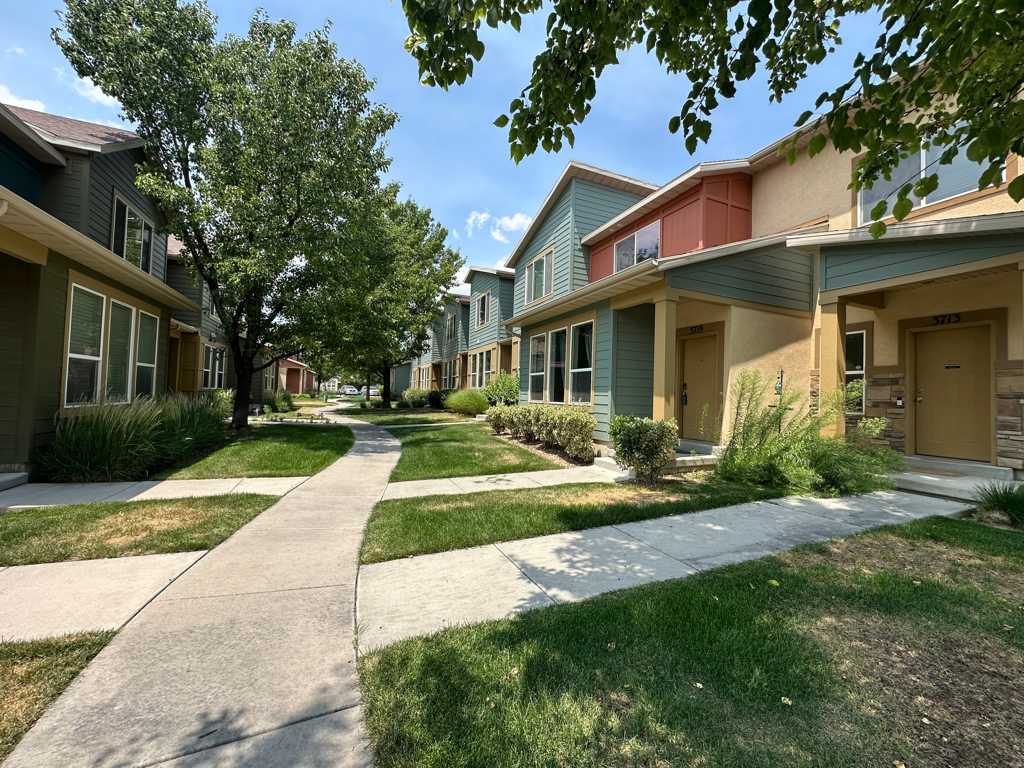 SUMMERLANE AT THE DI - Residential