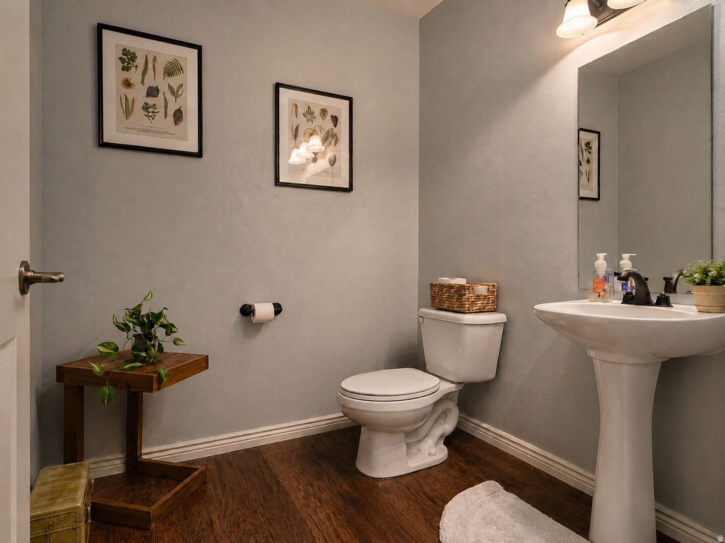 ROCKWELL CONDO - Residential