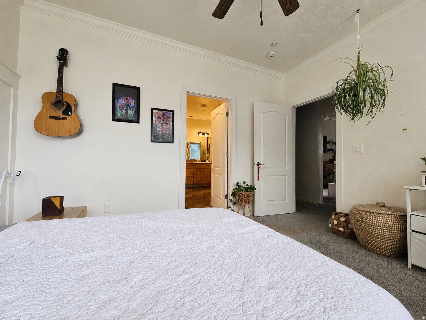 ROCKWELL CONDO - Residential