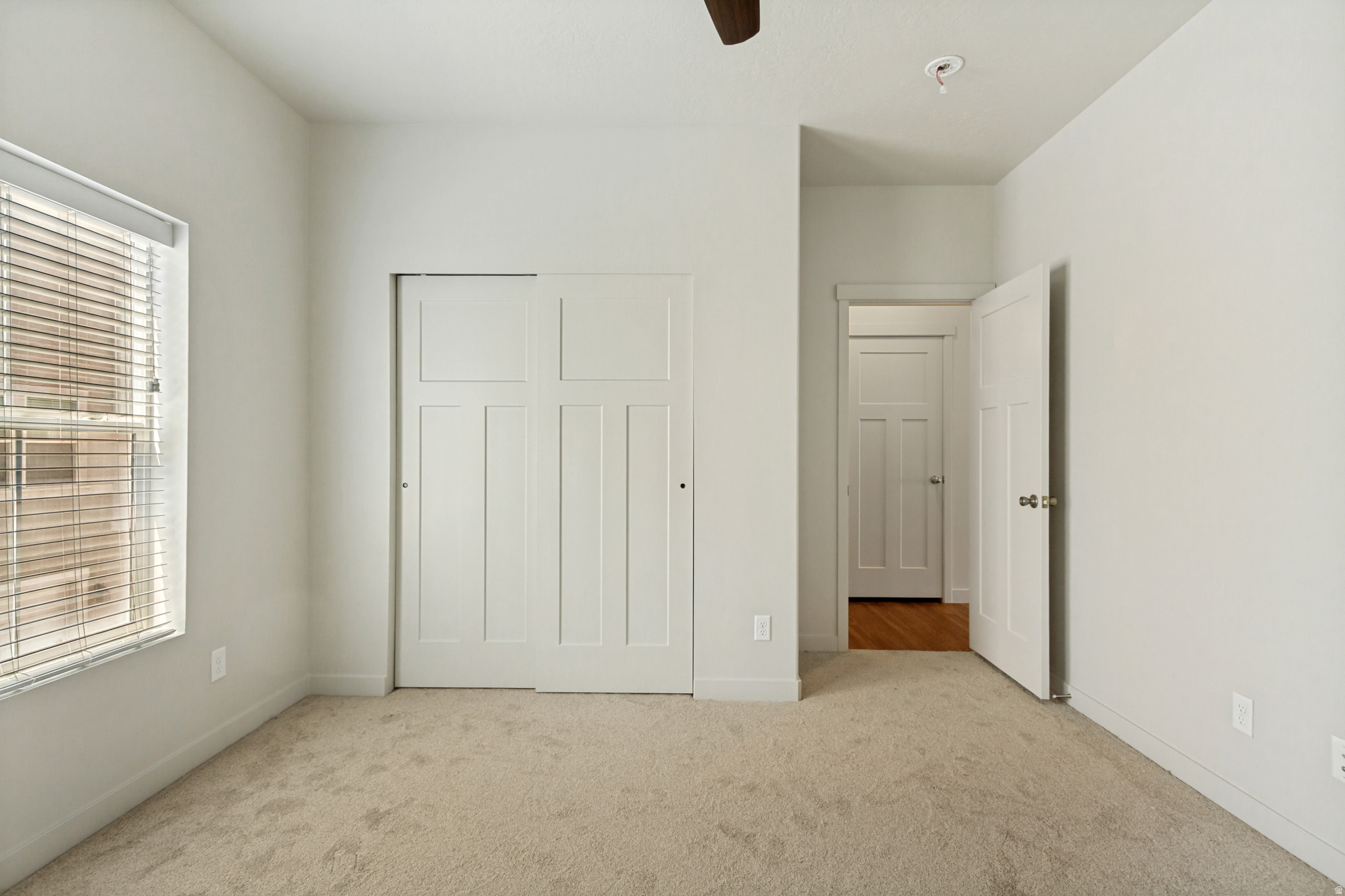 EDGEWATER - Residential