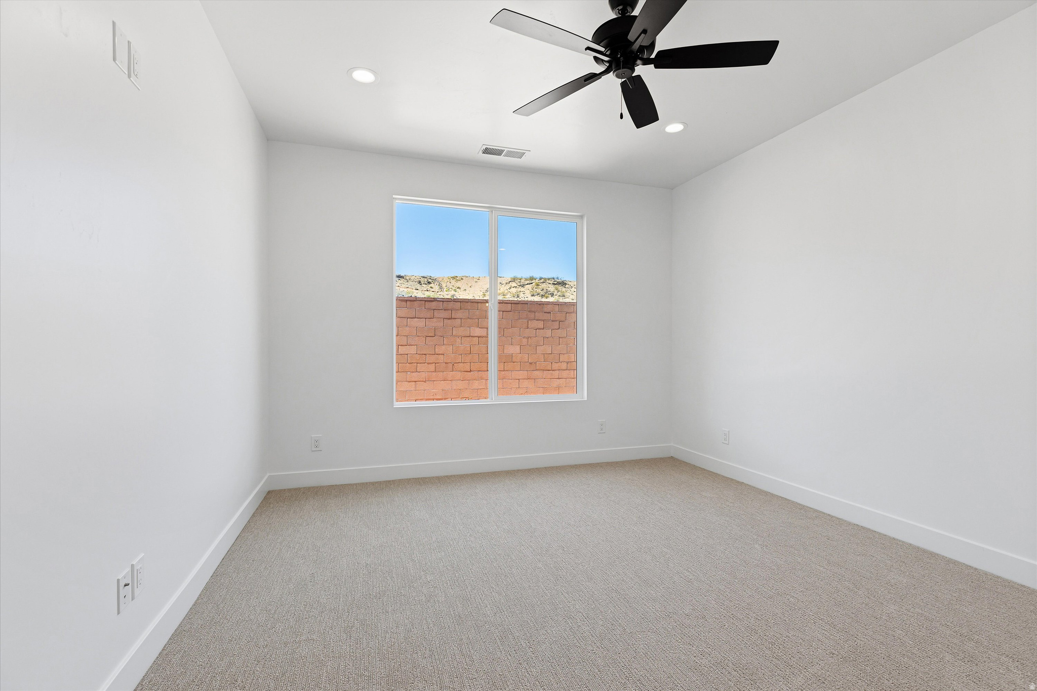 HURRICANE VIEWS - Residential