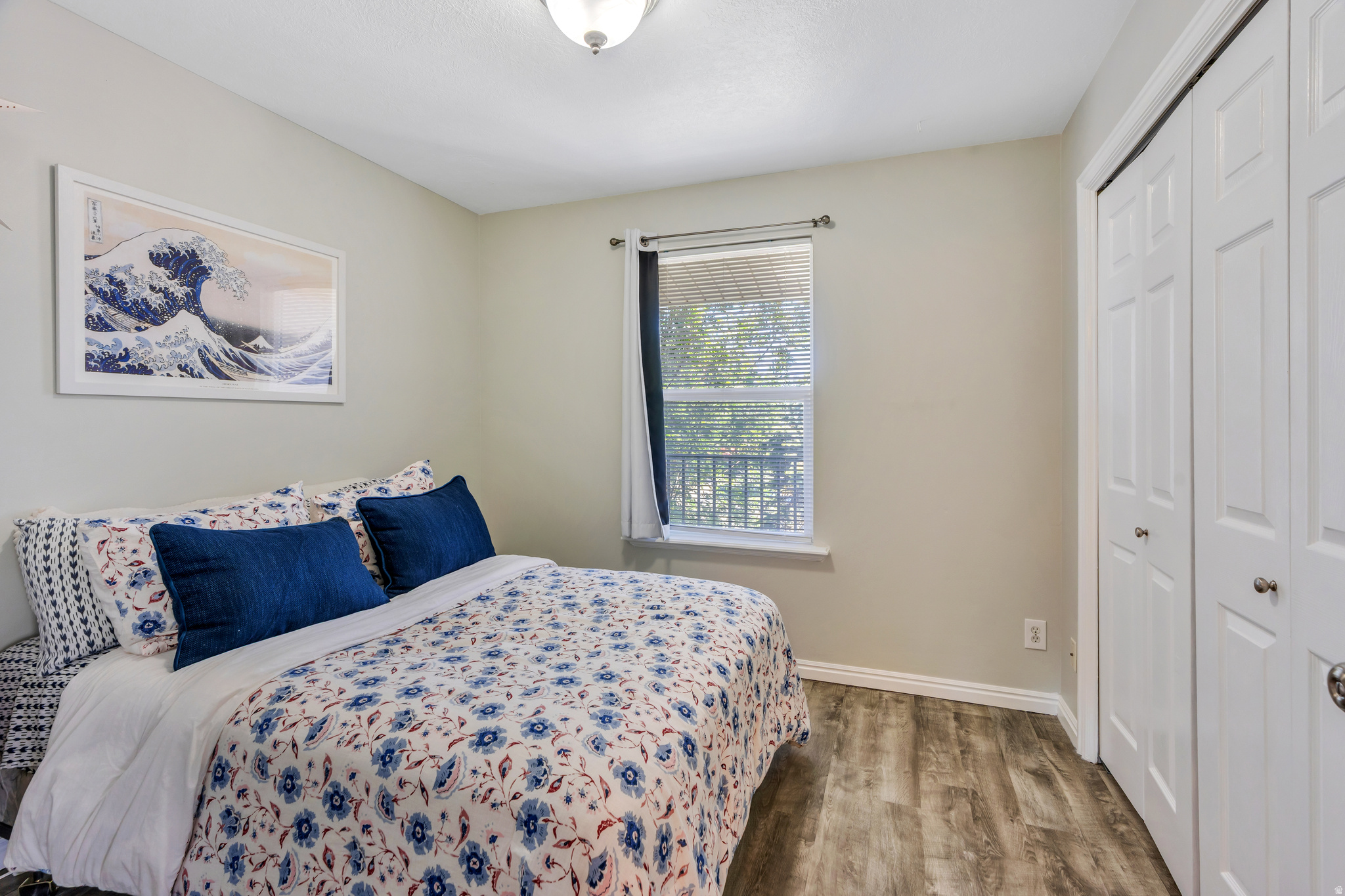 PENNYLANE CONDO - Residential