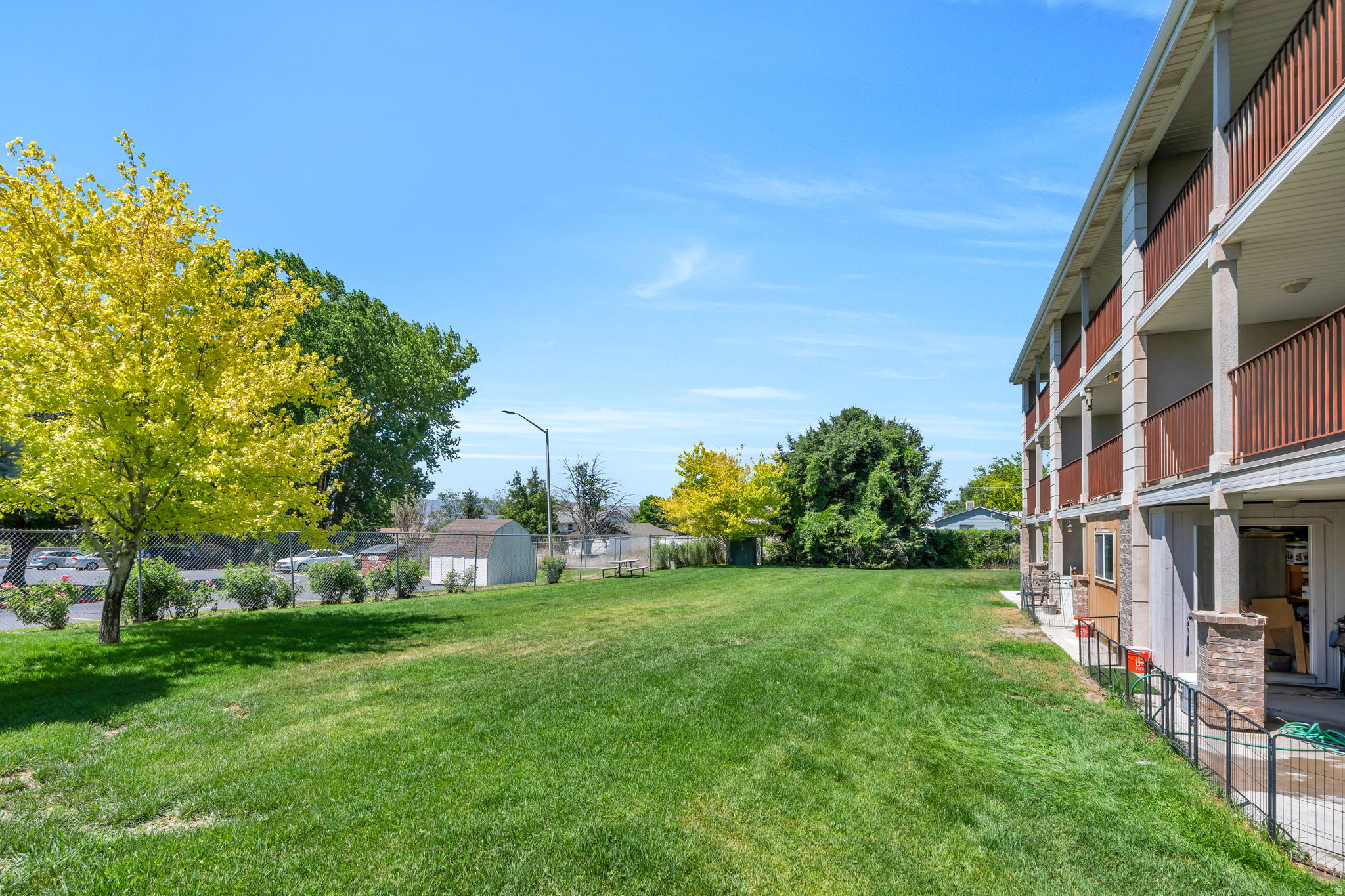 PENNYLANE CONDO - Residential