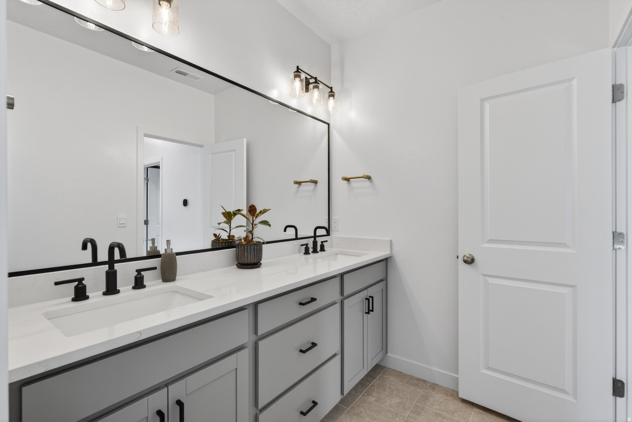 FIREFLY - Residential