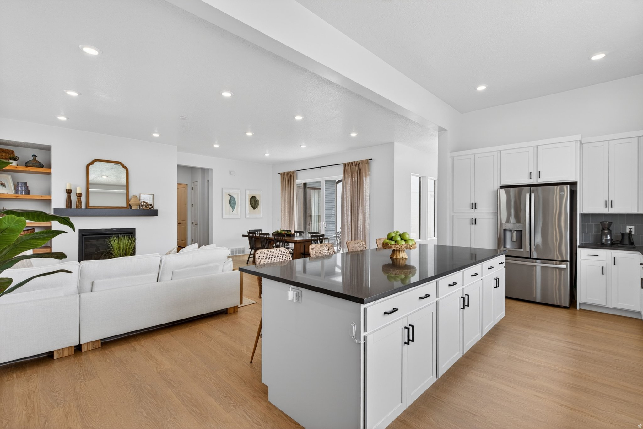 FIREFLY - Residential